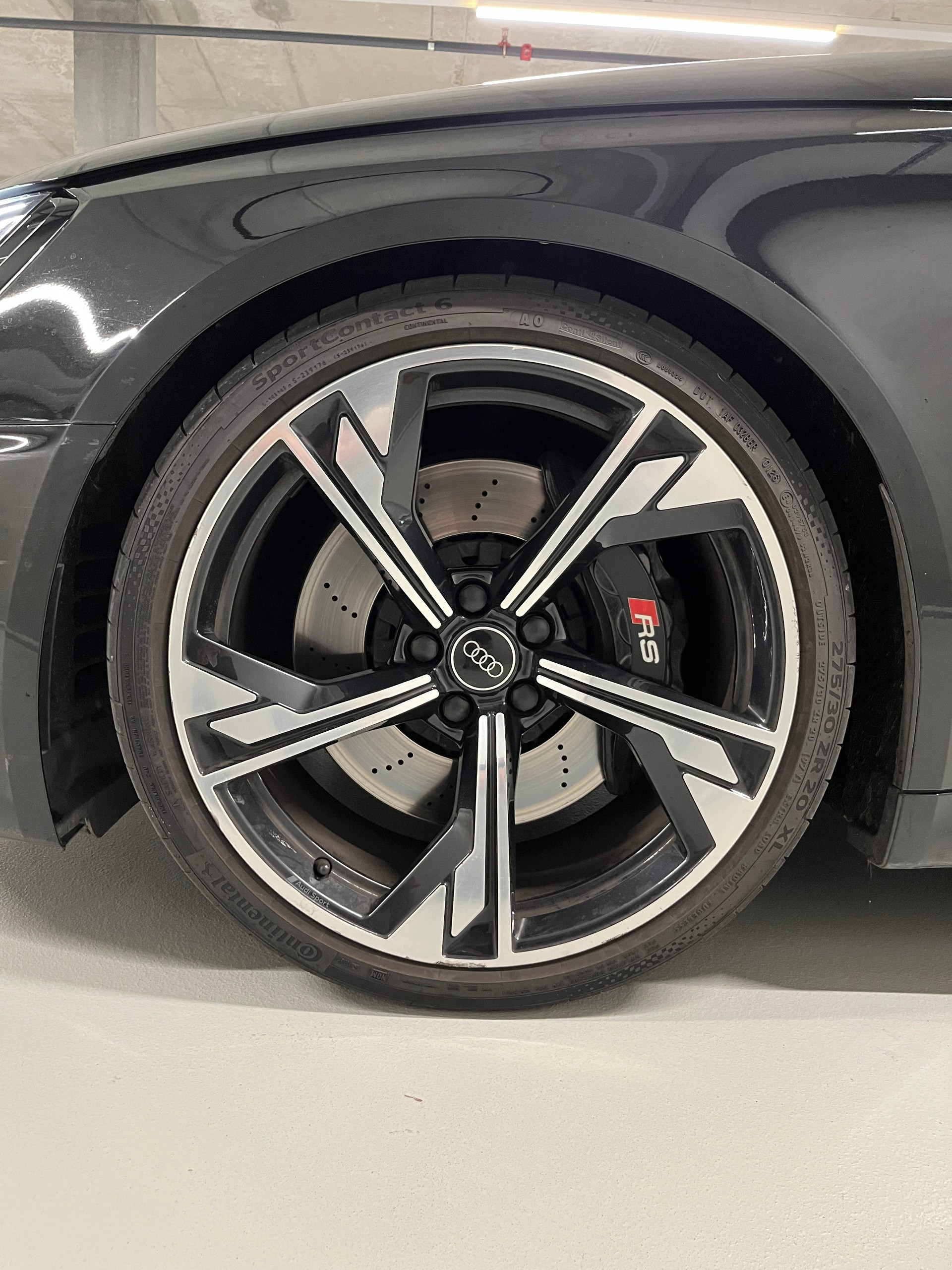 AUDI RS4 Avant quattro tiptronic-image-25