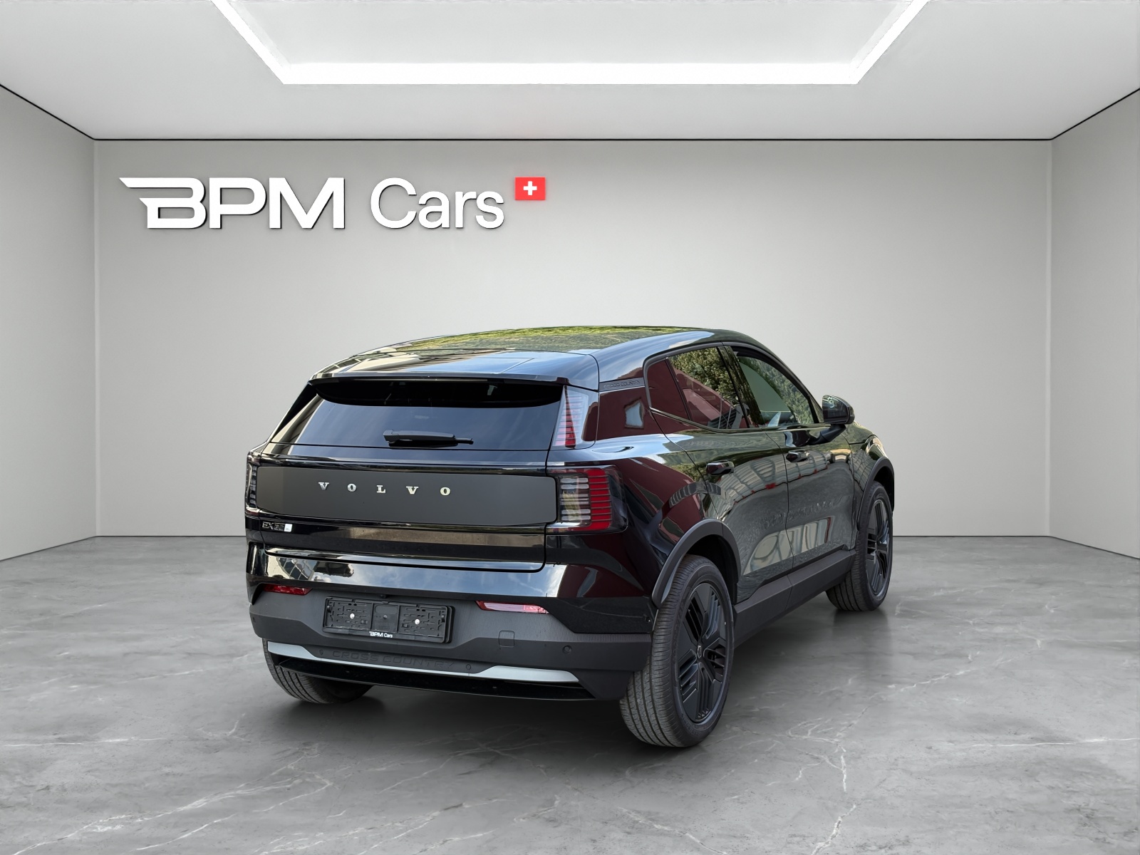 VOLVO EX30 Cross Country E60 69kWh Twin Performance AWD-image-3