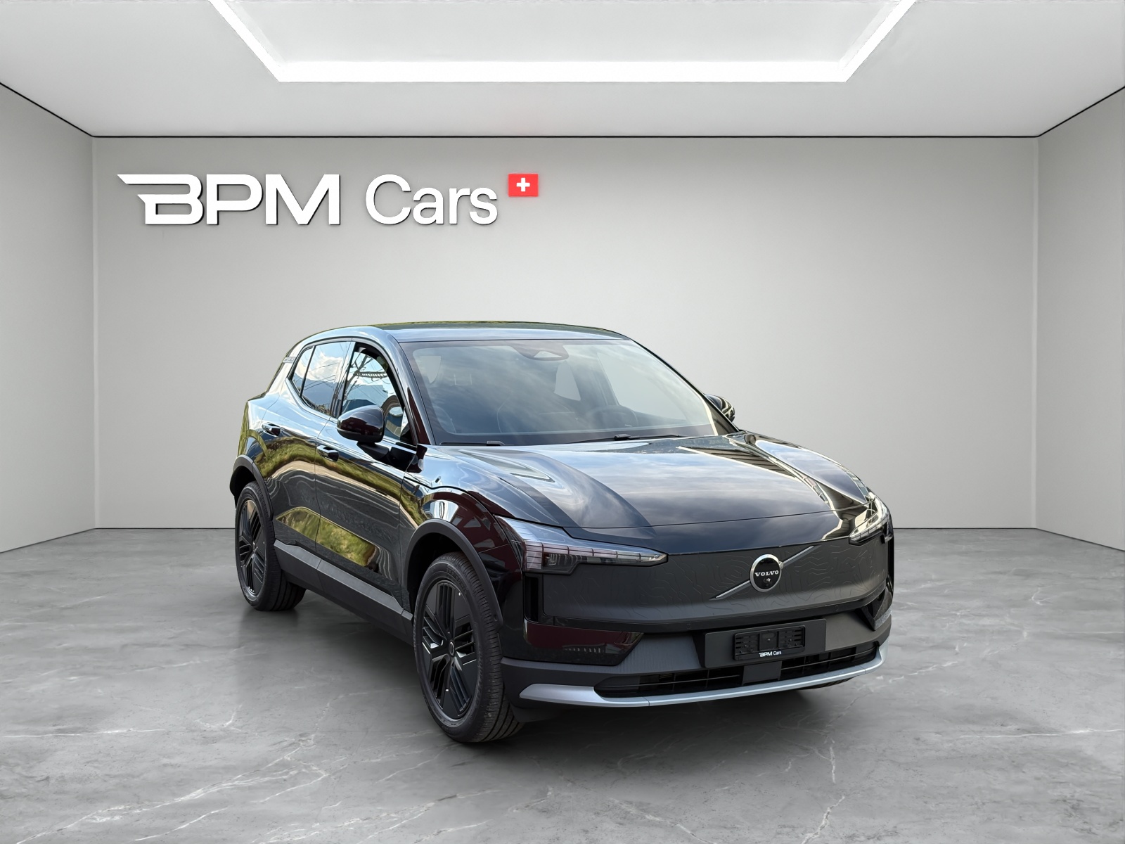 VOLVO EX30 Cross Country E60 69kWh Twin Performance AWD-image-2