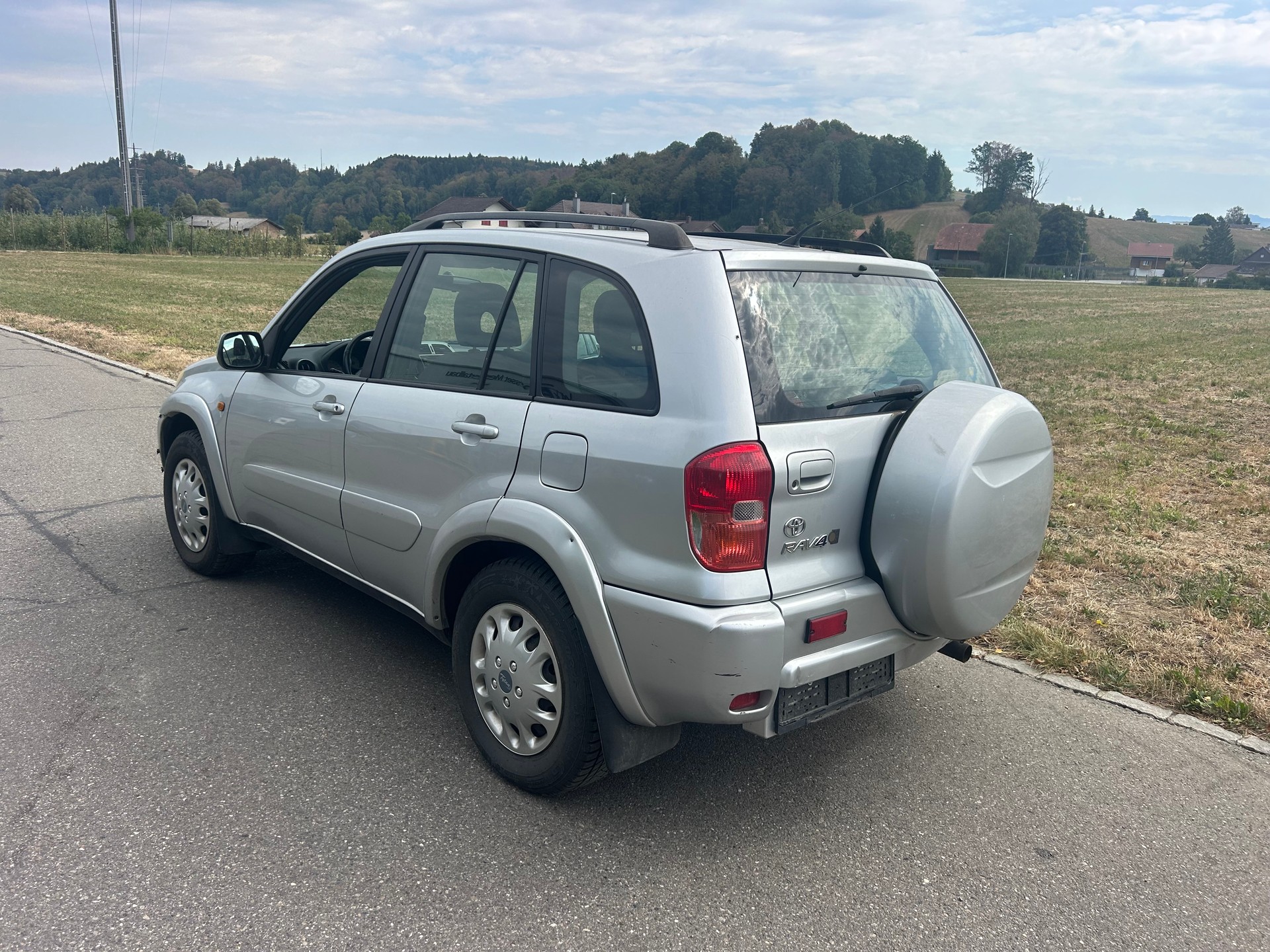 TOYOTA RAV-4 2.0 16V Linea Terra-image-2