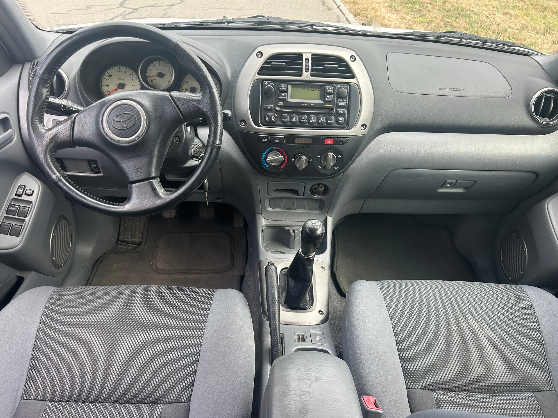 TOYOTA RAV-4 2.0 16V Linea Terra-image-7