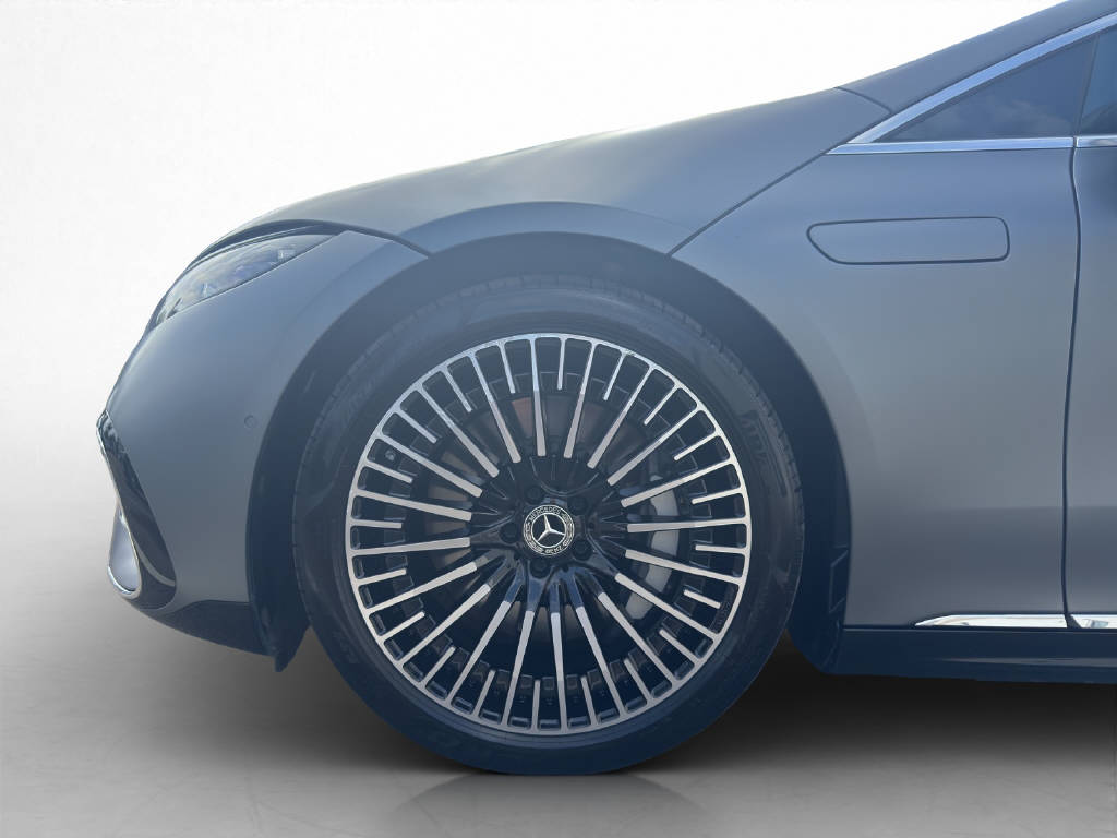 MERCEDES-BENZ EQS 580 AMG Line 4Matic-image-6