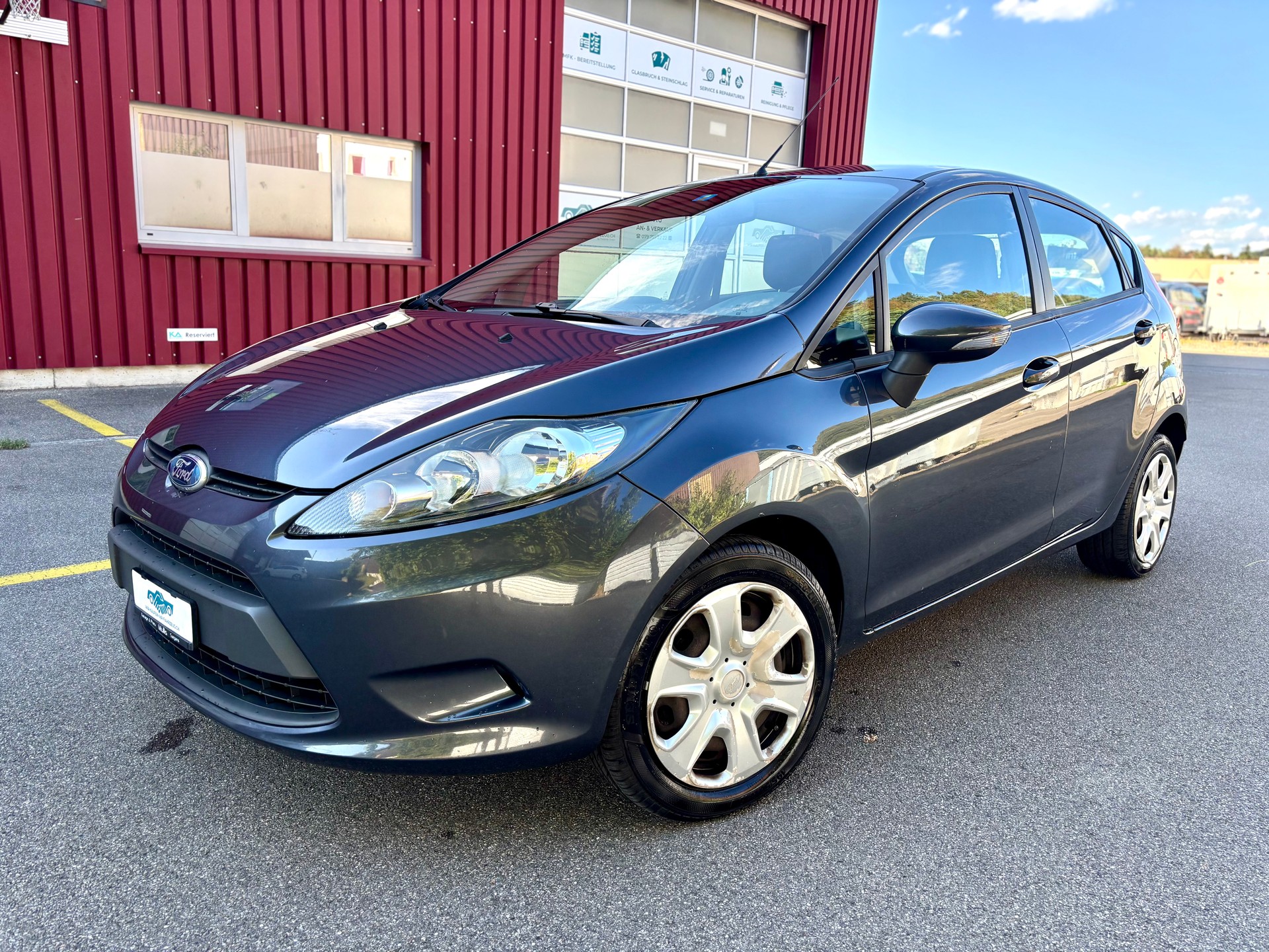 FORD Fiesta 1.4 16V Trend Automatic-image-0
