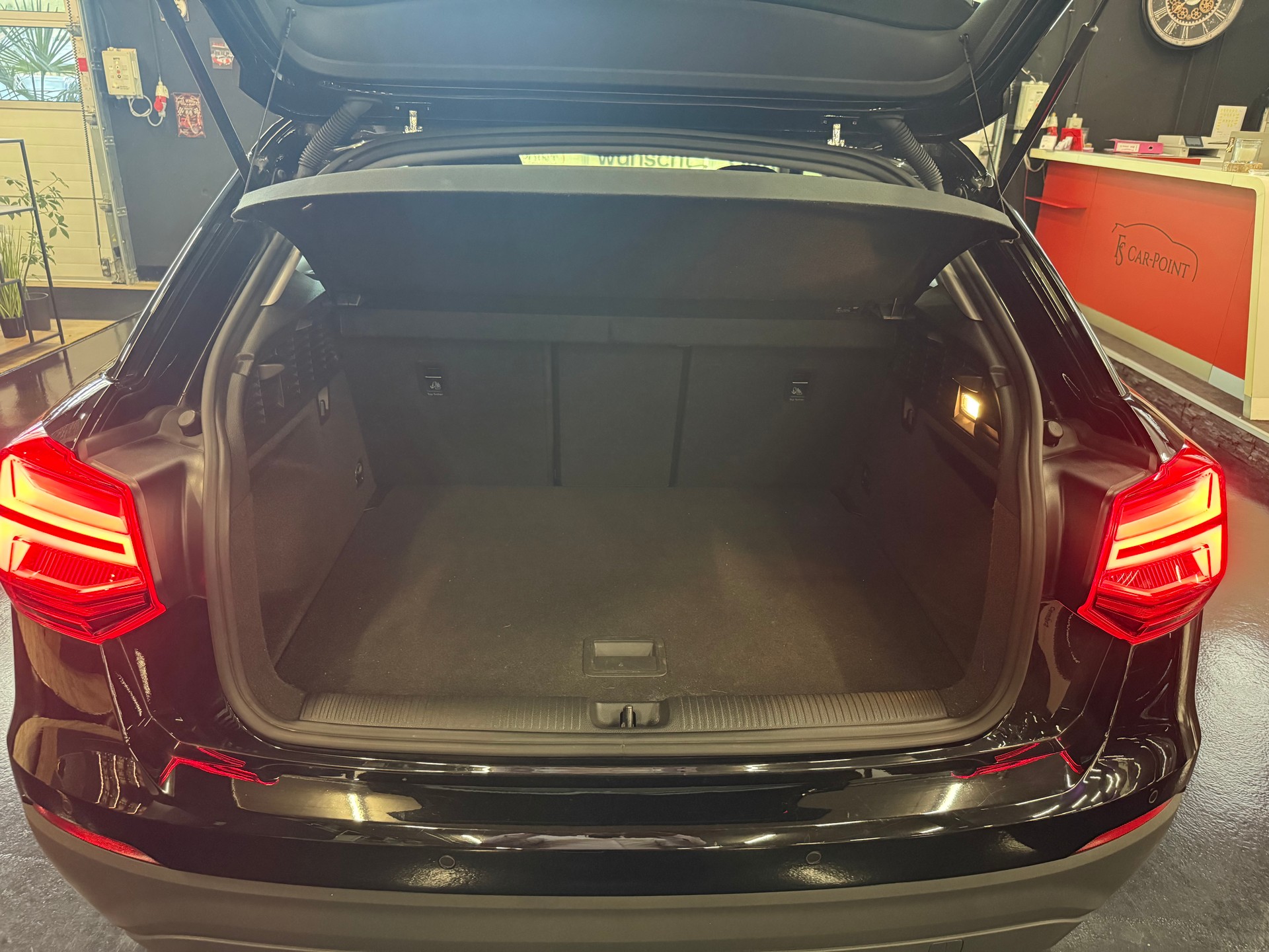 AUDI Q2 1.4 TFSI S-tronic-image-21