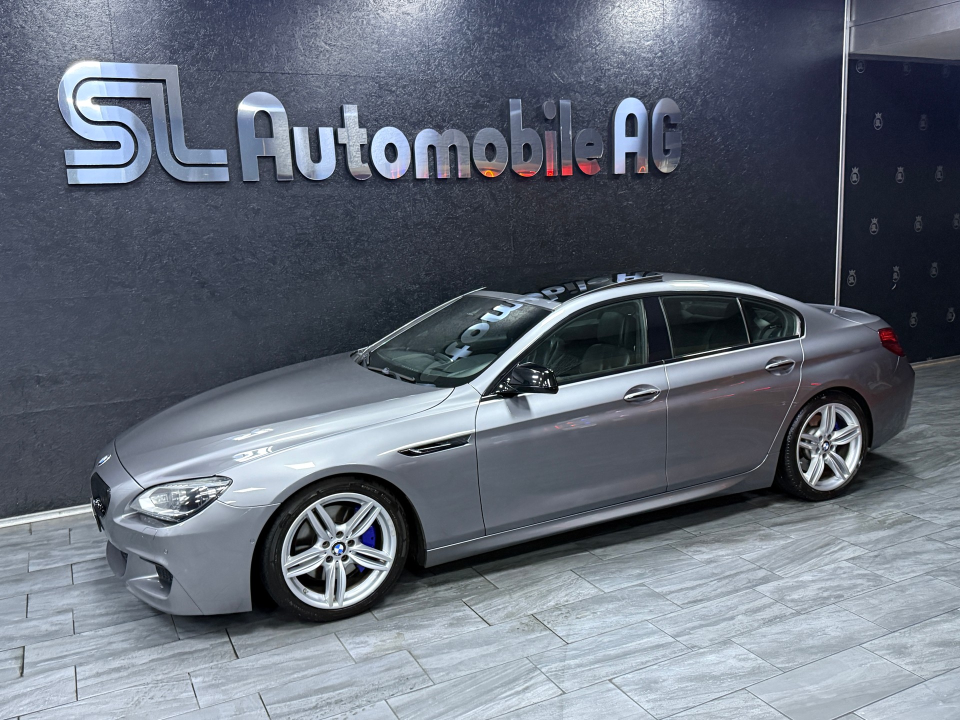 BMW 640d Gran Coupé xDrive M Paket / Panoramadach / Vollausstattung-image-4