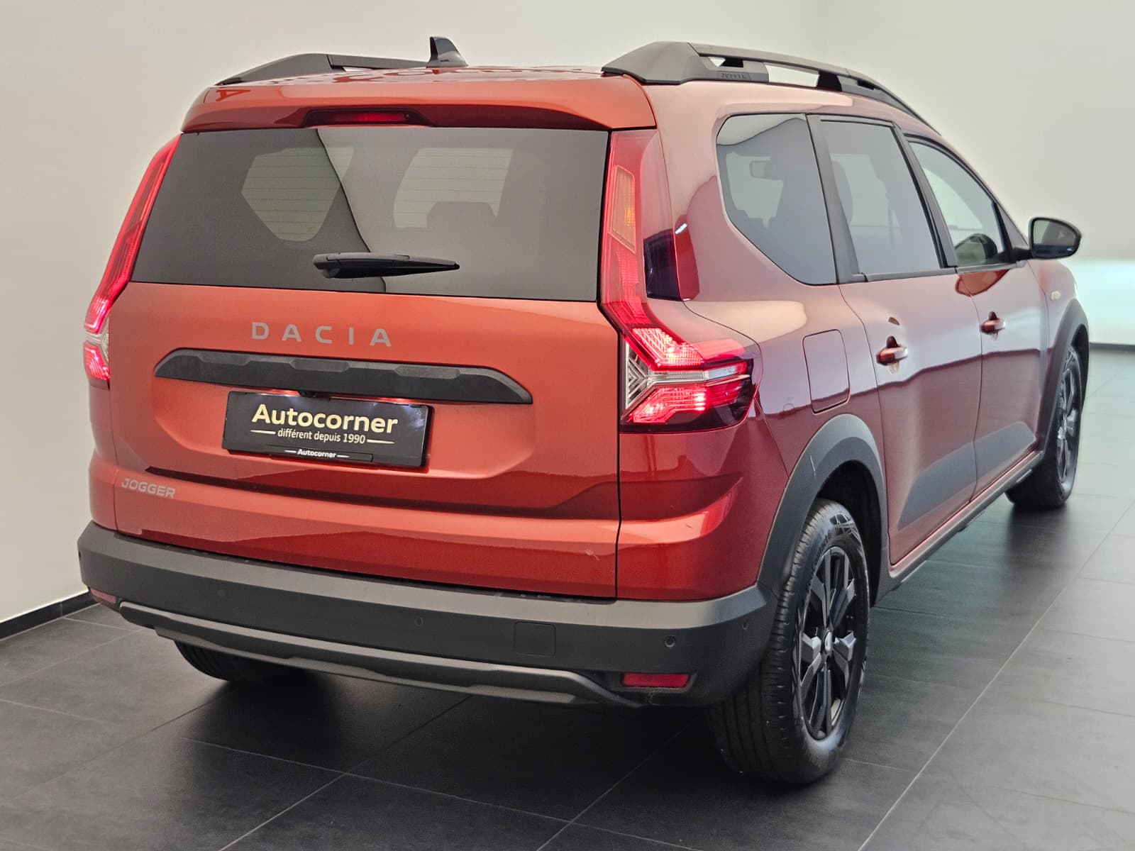 DACIA Jogger TCe 110 Extreme-image-6