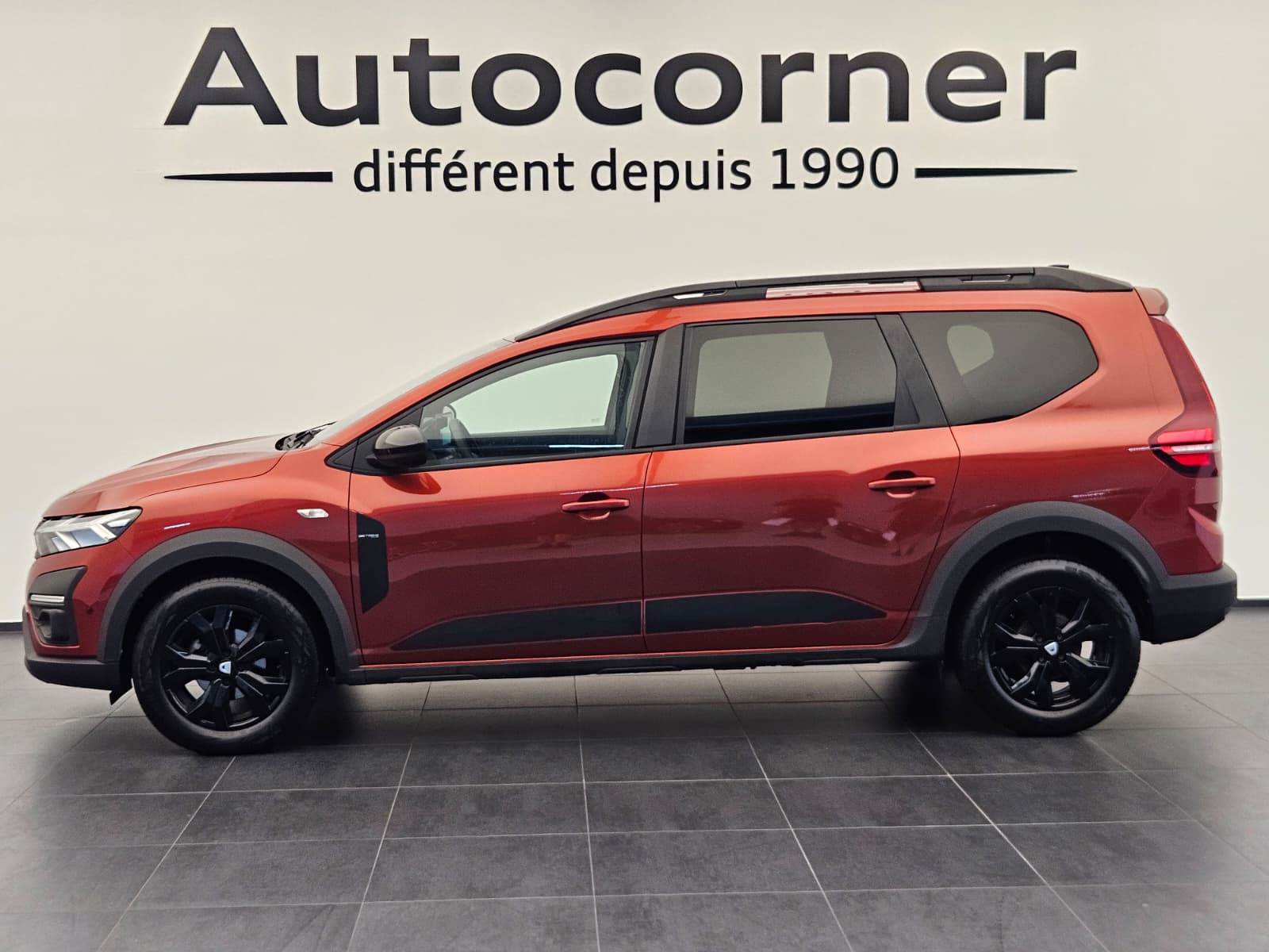 DACIA Jogger TCe 110 Extreme-image-1