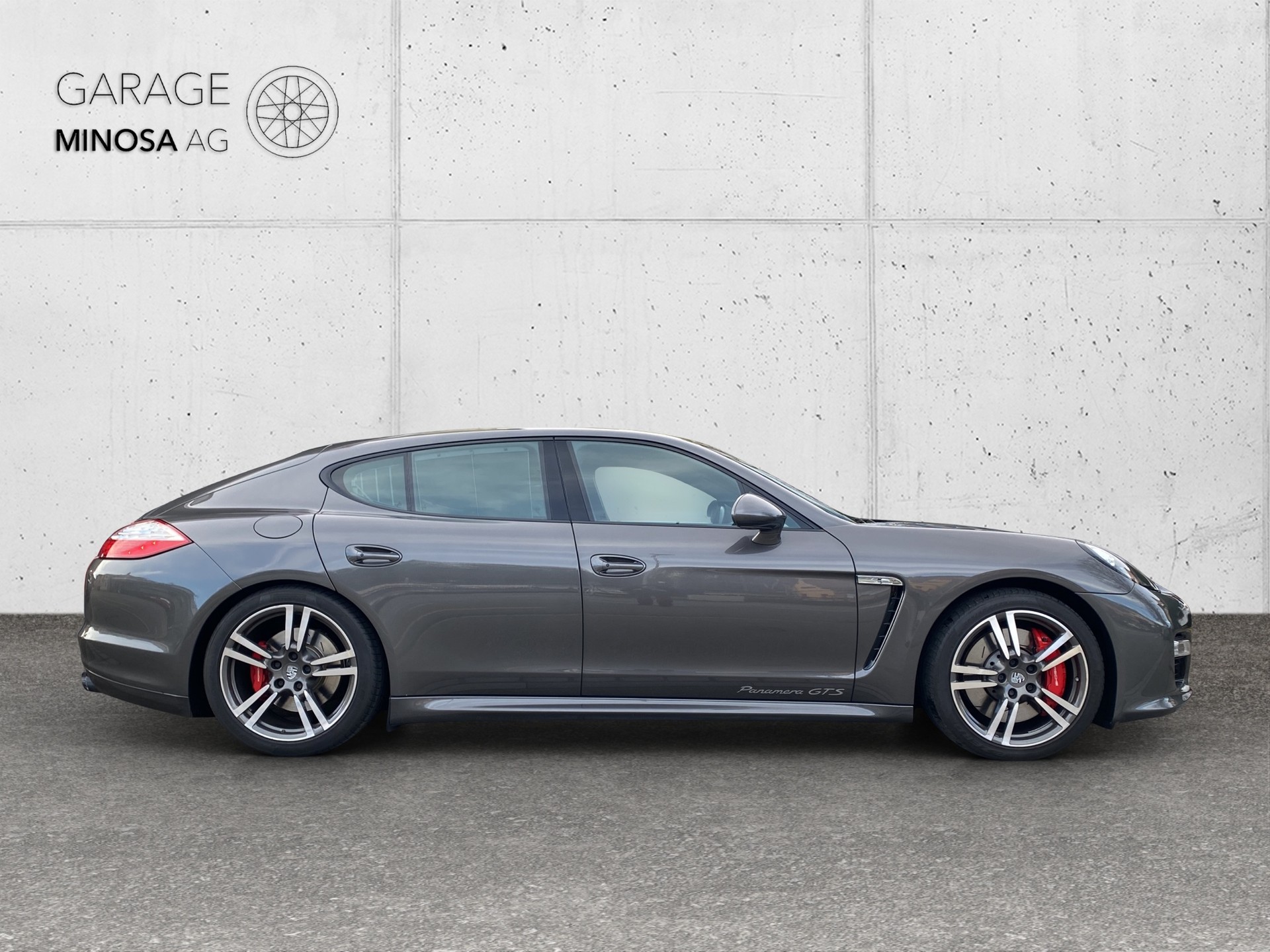 PORSCHE Panamera GTS 4.8 PDK-image-5