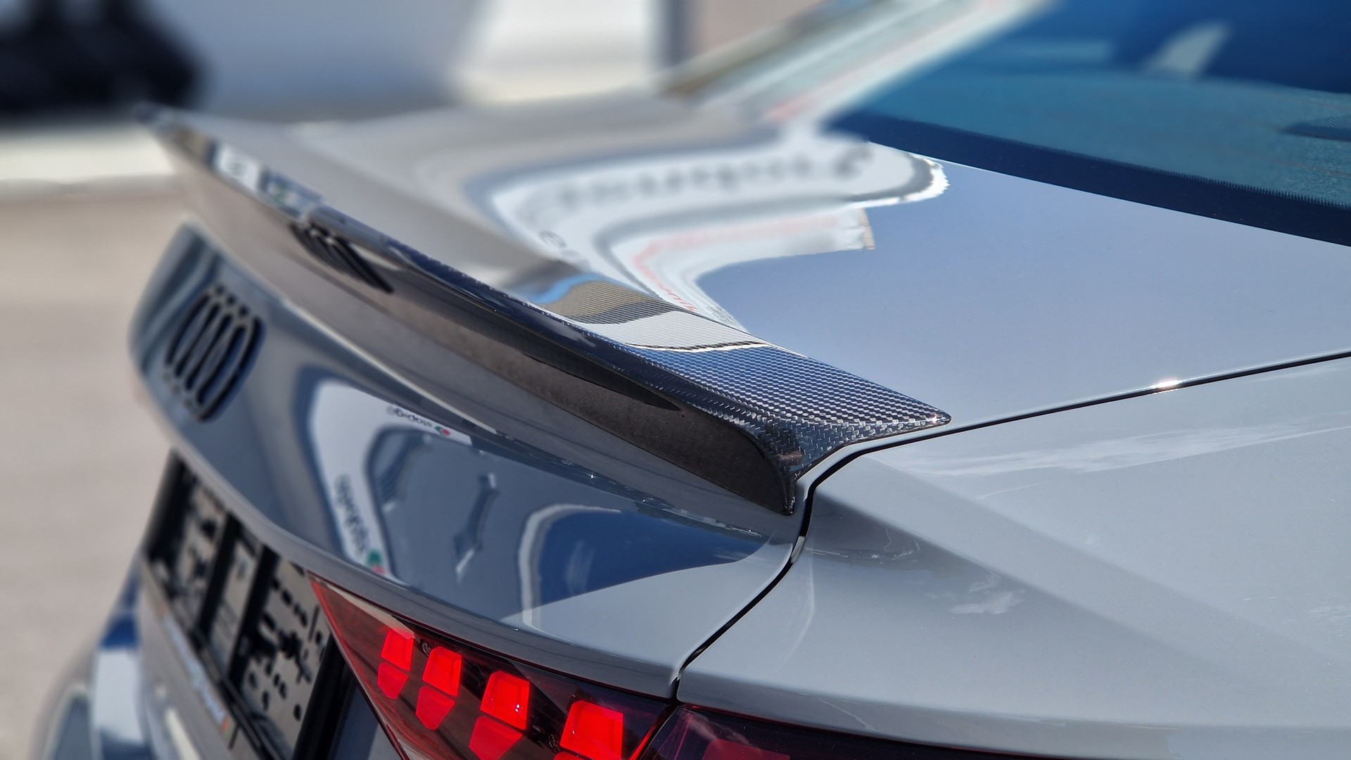 AUDI S3 Limousine TFSI quattro S-tronic-image-5