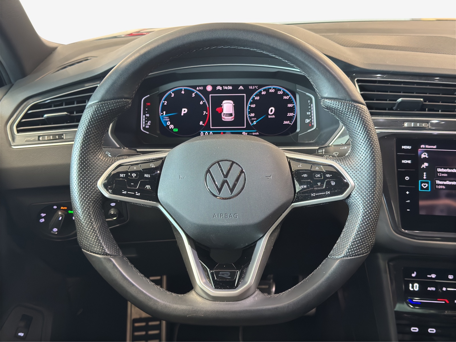VW Tiguan 2.0TSI R-Line 4Motion DSG-image-9