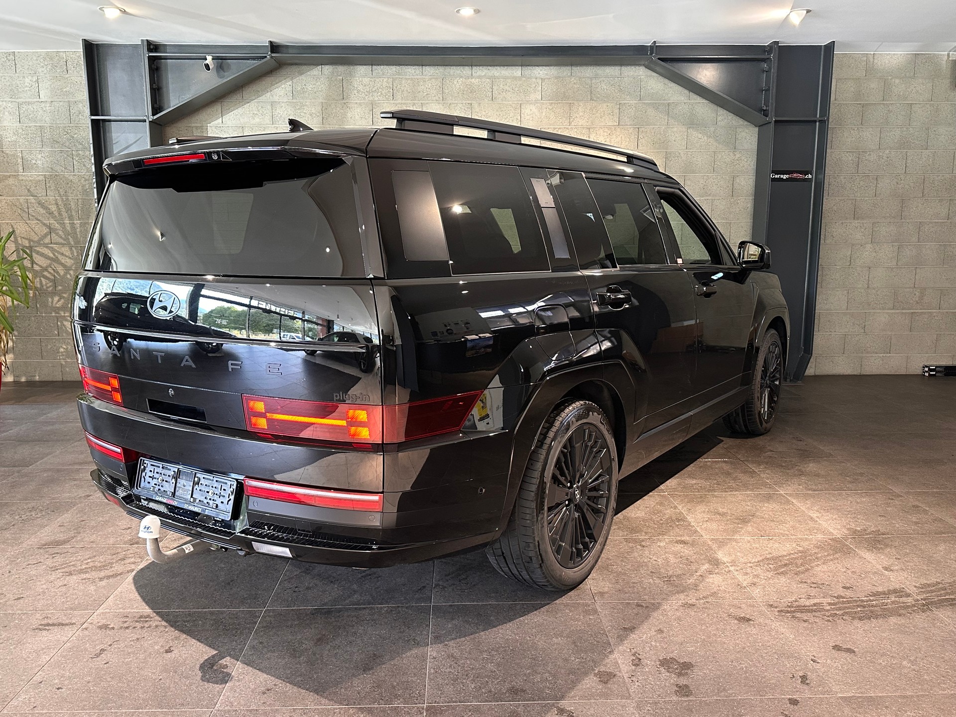HYUNDAI Santa Fe 1.6 PHEV Vertex Calligraphy 4WD-image-4