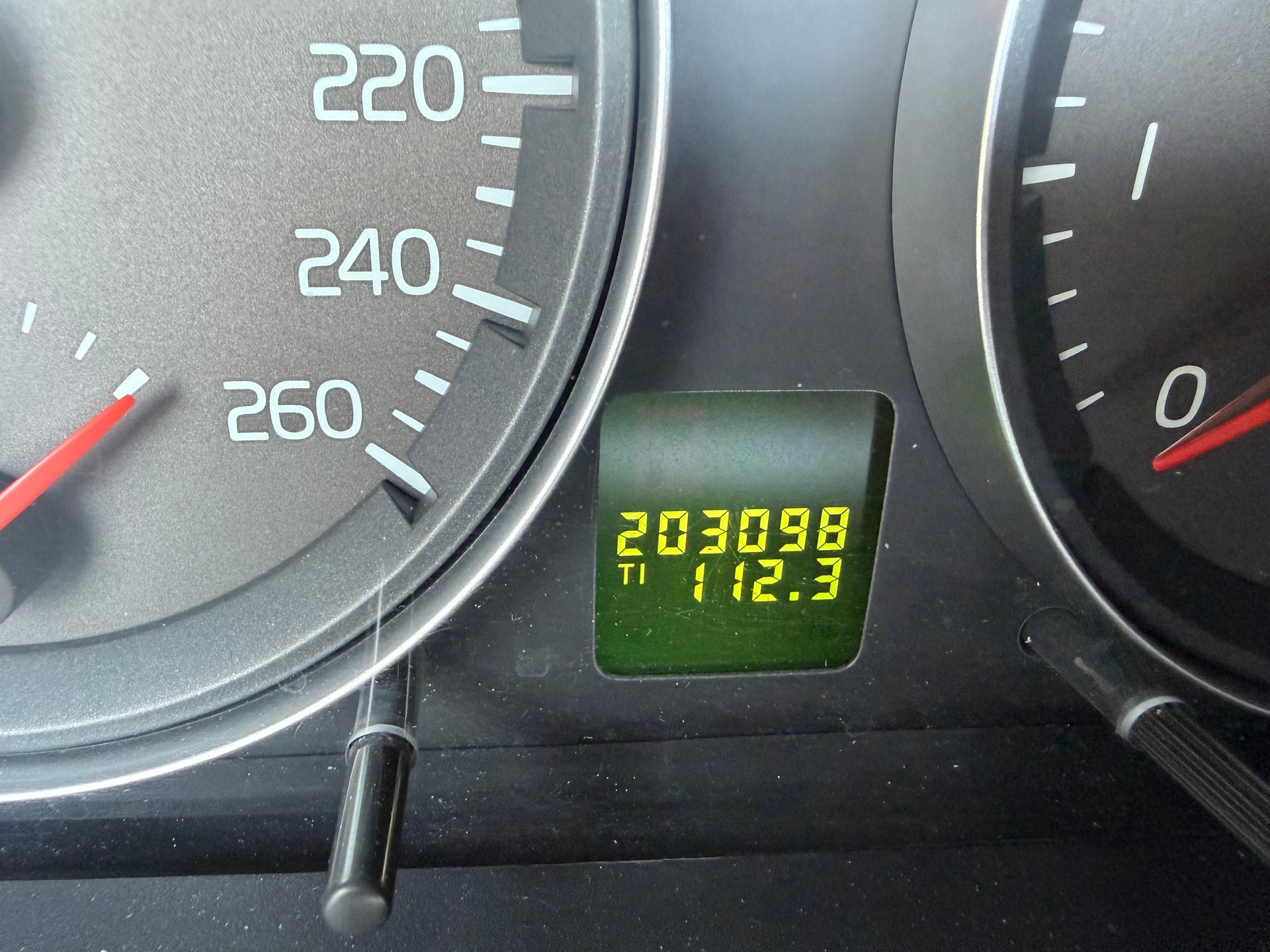 VOLVO C70 2.4 Momentum-image-11