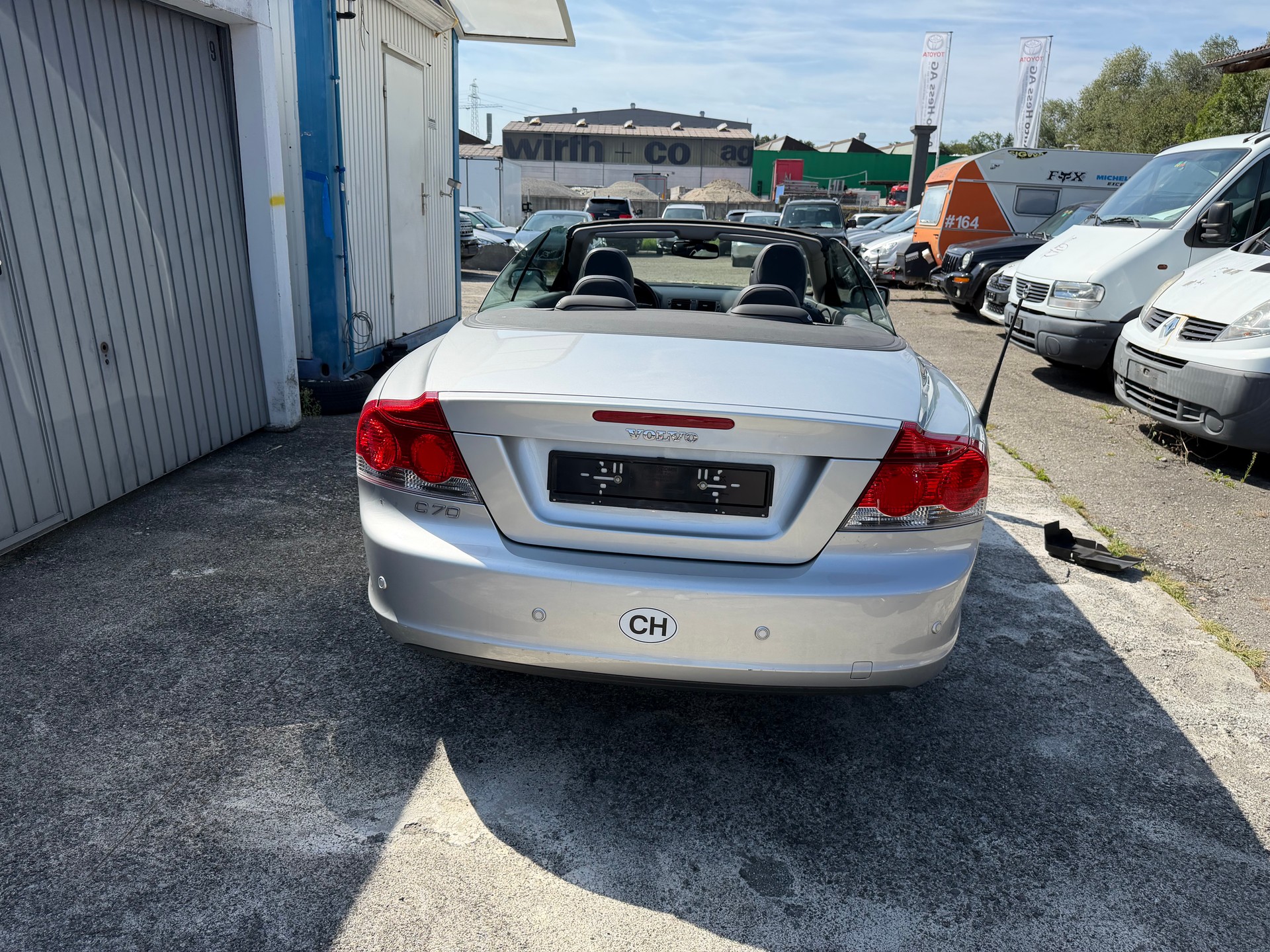 VOLVO C70 2.4 Momentum-image-3
