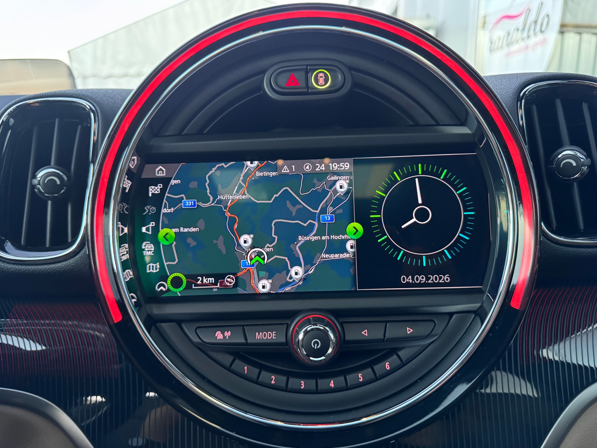 MINI Countryman Cooper S+4x4+Automat+LED+ACC+Navi+Bluetooth+Rückfahrkamera+18"Alu+Getönte Scheiben+Memory+Leder+Sitzheizung+-image-23