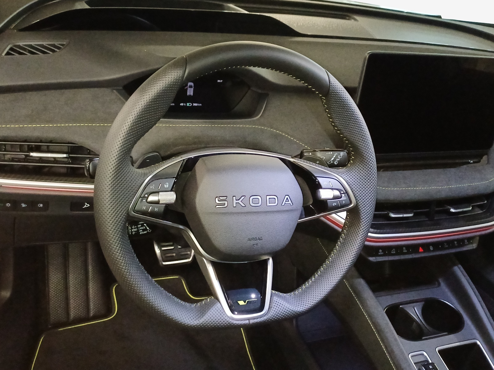 SKODA Elroq RS 4x4-image-9
