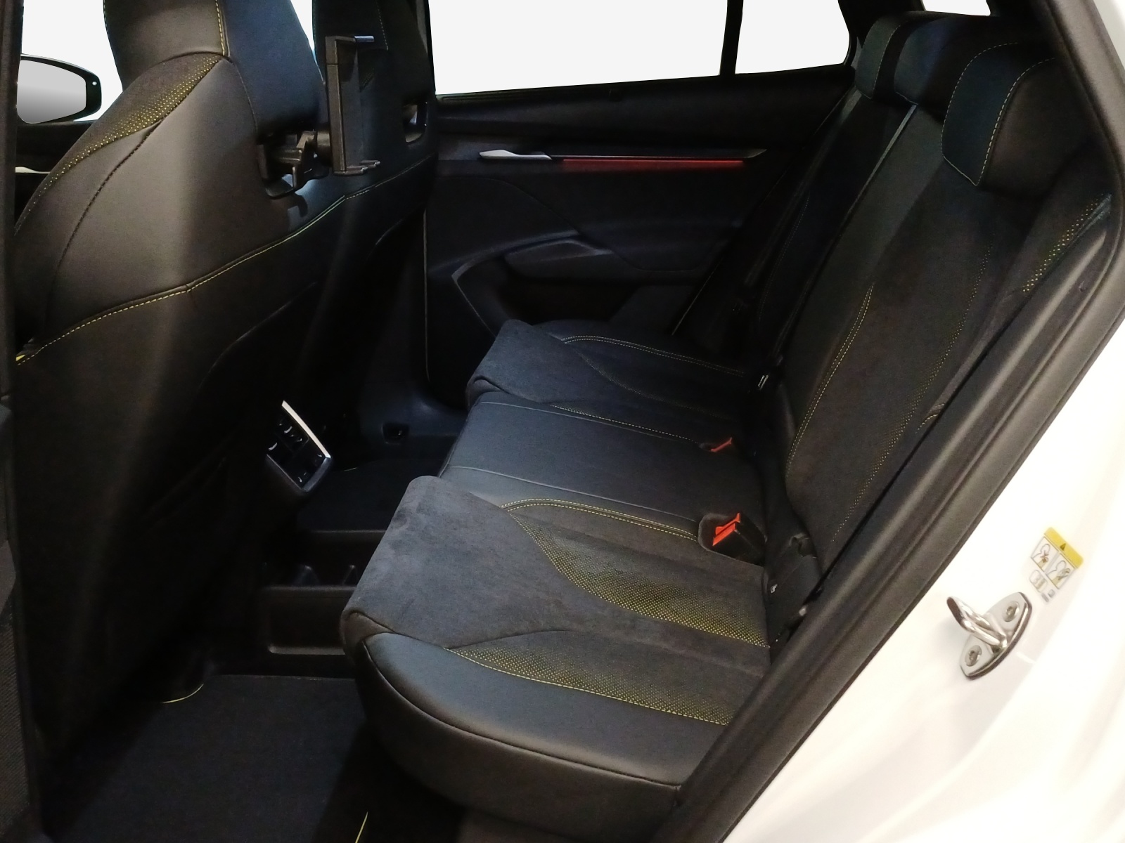 SKODA Elroq RS 4x4-image-11