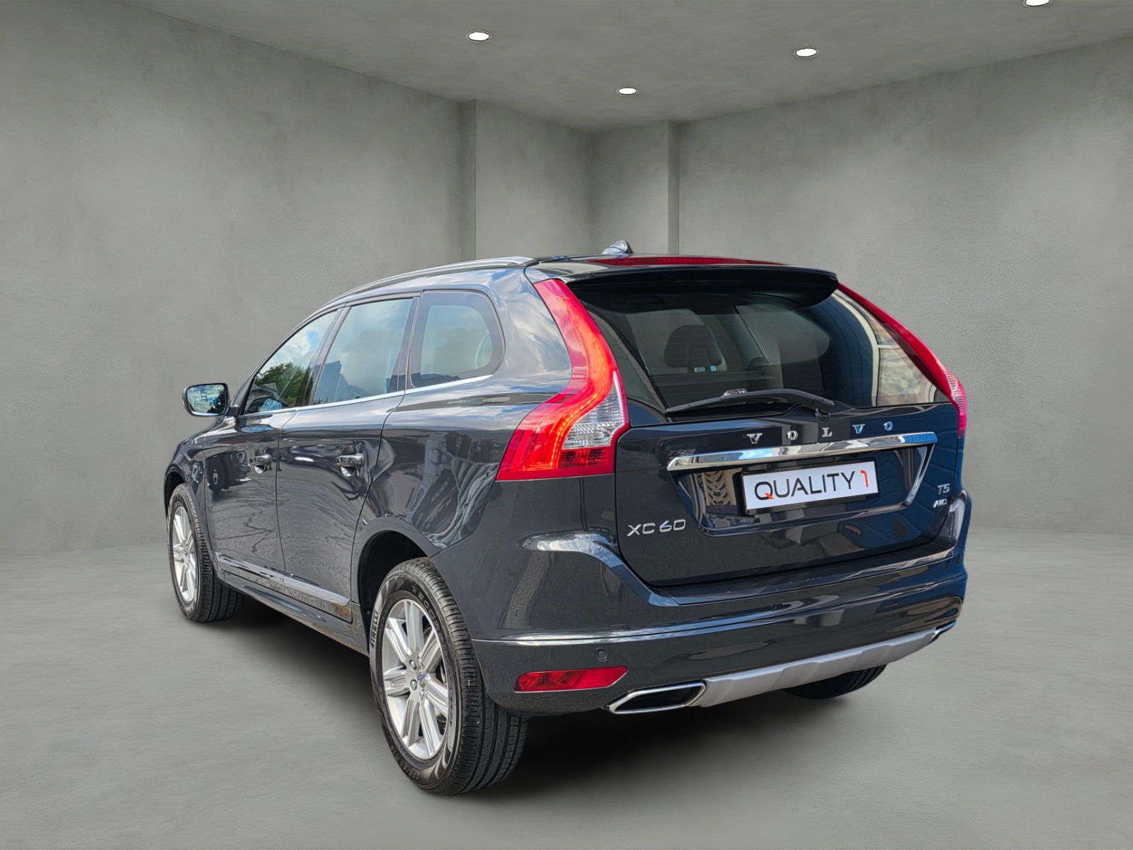 VOLVO XC60 T5 AWD Summum Geartronic-image-3