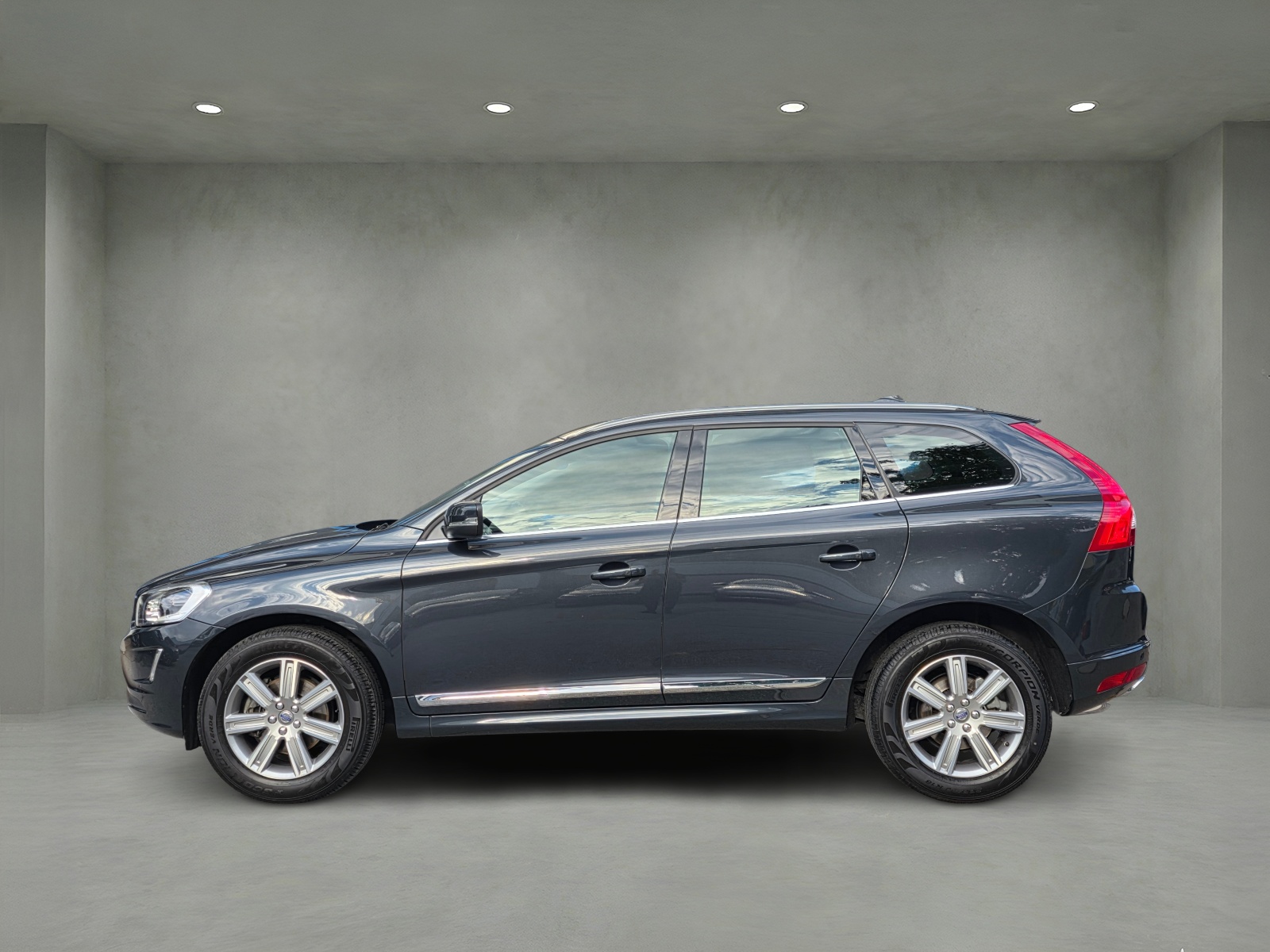 VOLVO XC60 T5 AWD Summum Geartronic-image-2