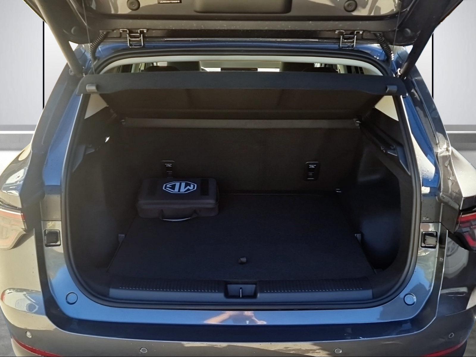 MG S5 EV 64 kWh Luxury-image-13