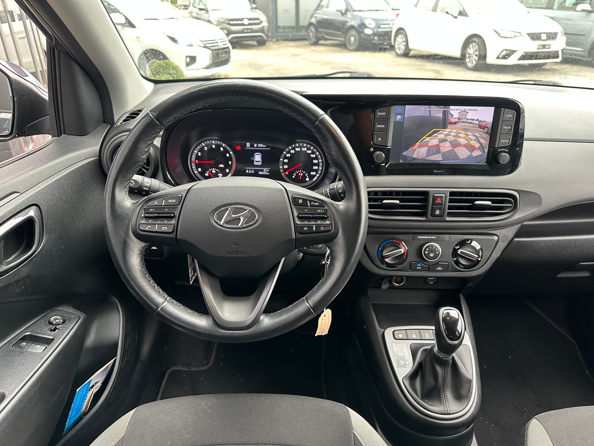 HYUNDAI i10 1.2 Vertex Automat-image-6
