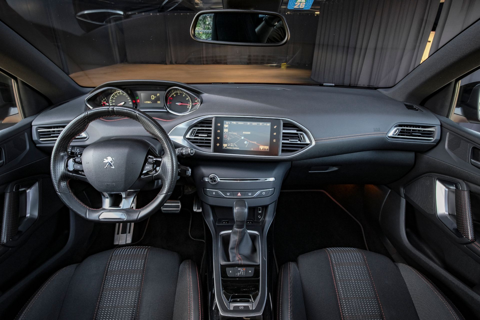 PEUGEOT 308 SW 1.2 THP Allure Automatic-image-14