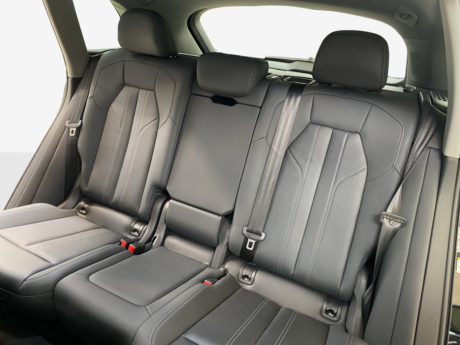 AUDI Q5 TDI quattro 150 kW S-tronic-image-11