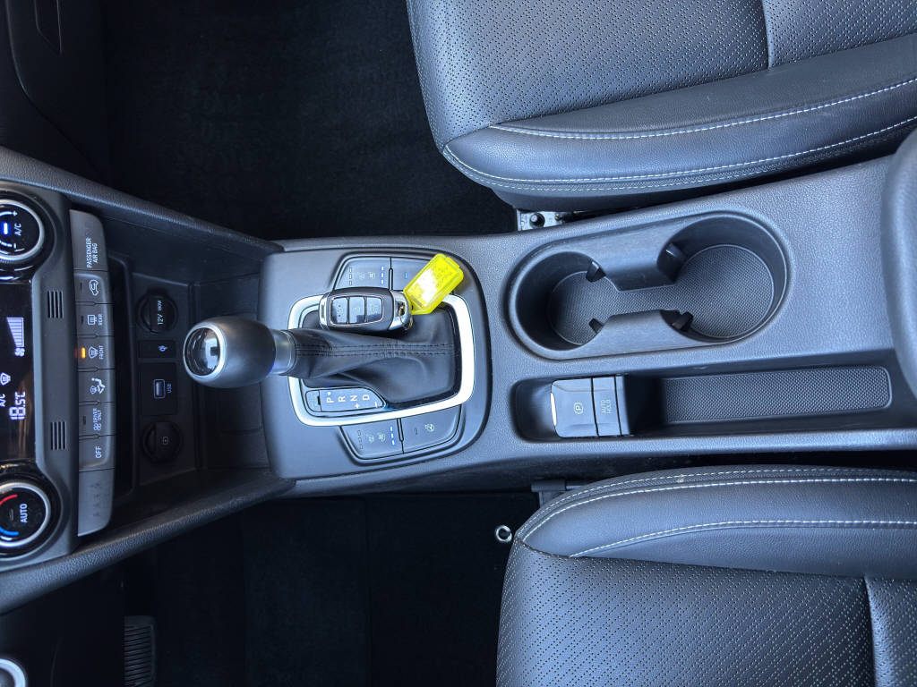 HYUNDAI Kona 1.6 GDi Hybrid Vertex-image-11