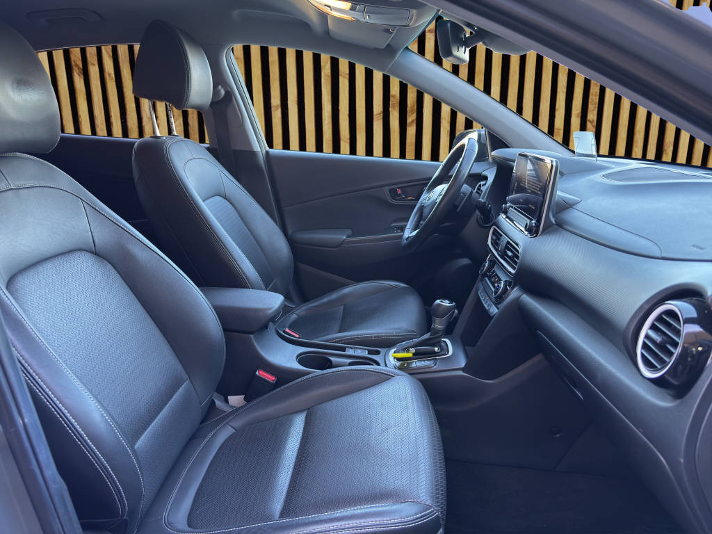 HYUNDAI Kona 1.6 GDi Hybrid Vertex-image-4
