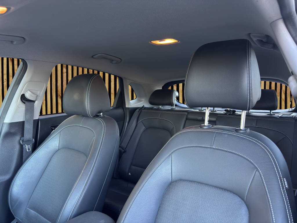 HYUNDAI Kona 1.6 GDi Hybrid Vertex-image-13