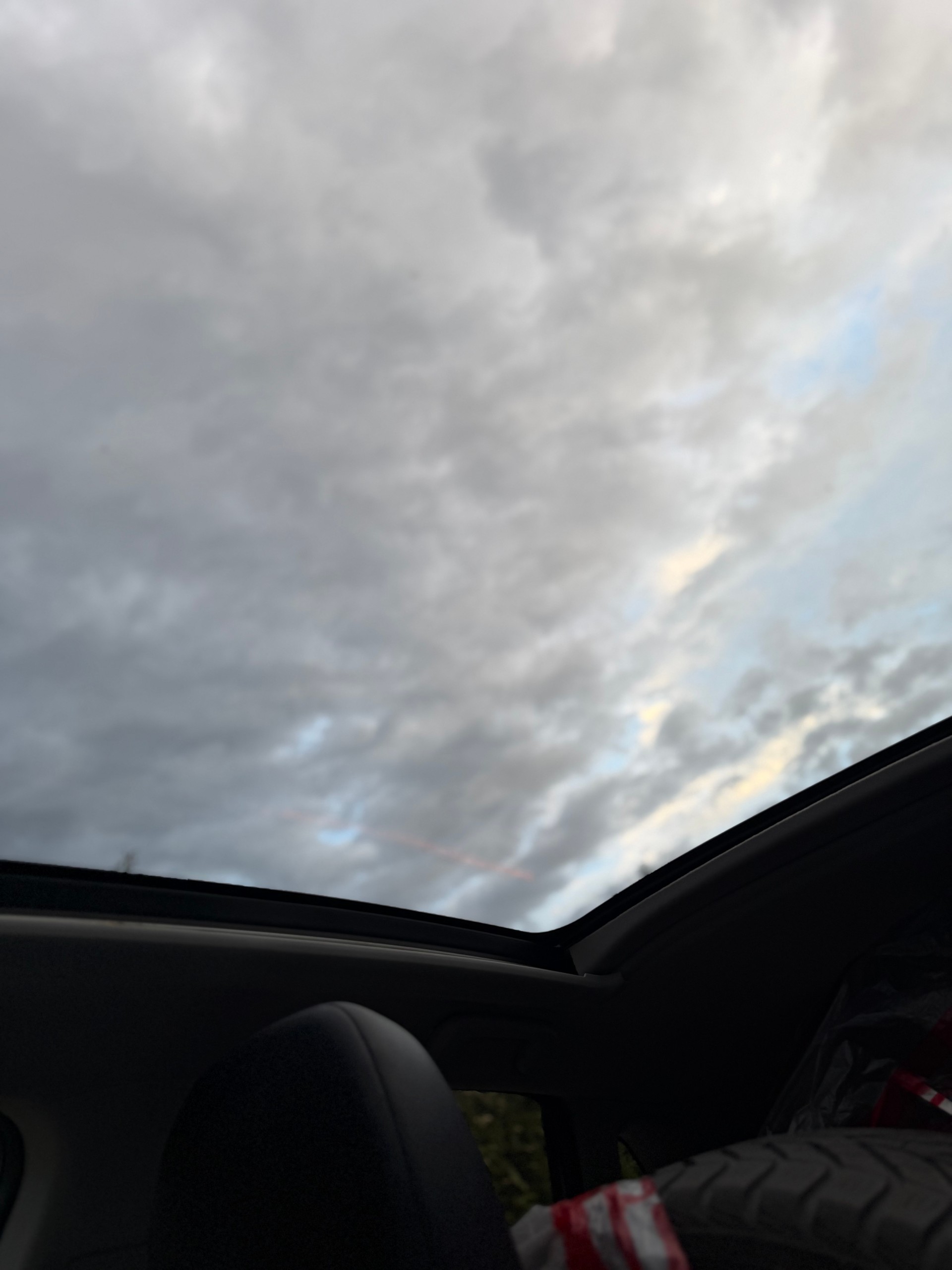 PEUGEOT 4008 1.6 HDi Allure 4WD-image-10