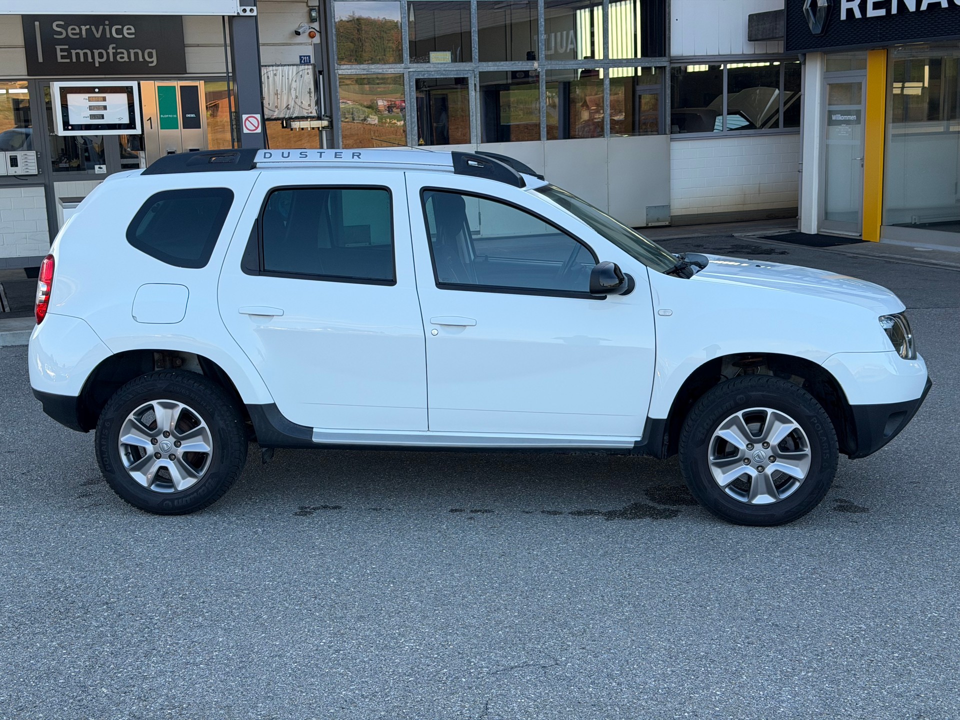 DACIA Duster 1.6 Ambiance 4x4-image-3