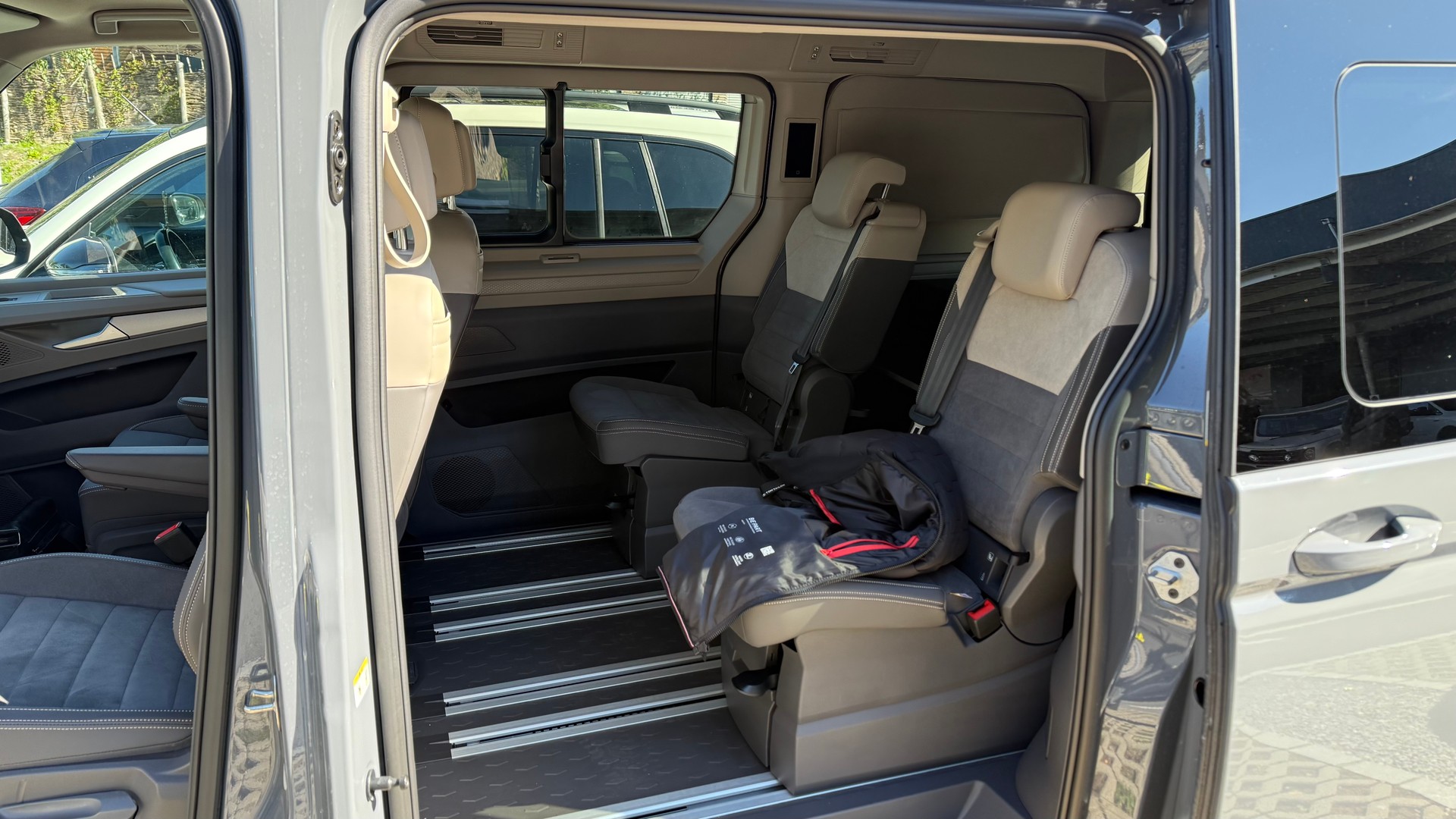 VW California eHybrid Beach Tour Liberty 4Motion 245PS-image-3