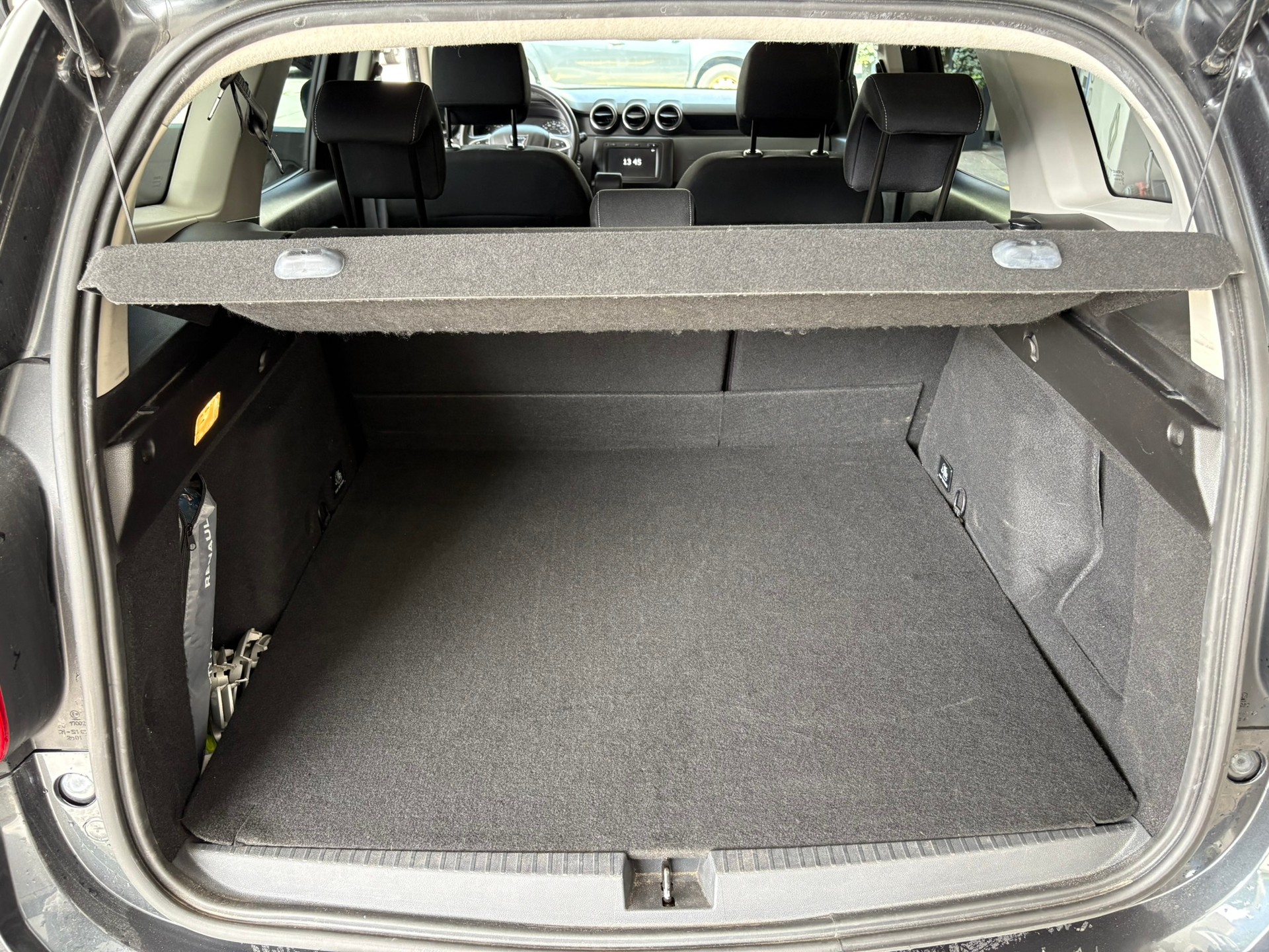 DACIA Duster dCi 115 Prestige 4x4-image-14