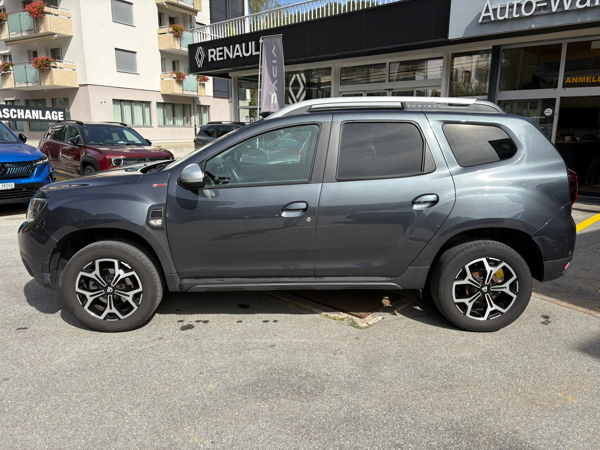DACIA Duster dCi 115 Prestige 4x4-image-7