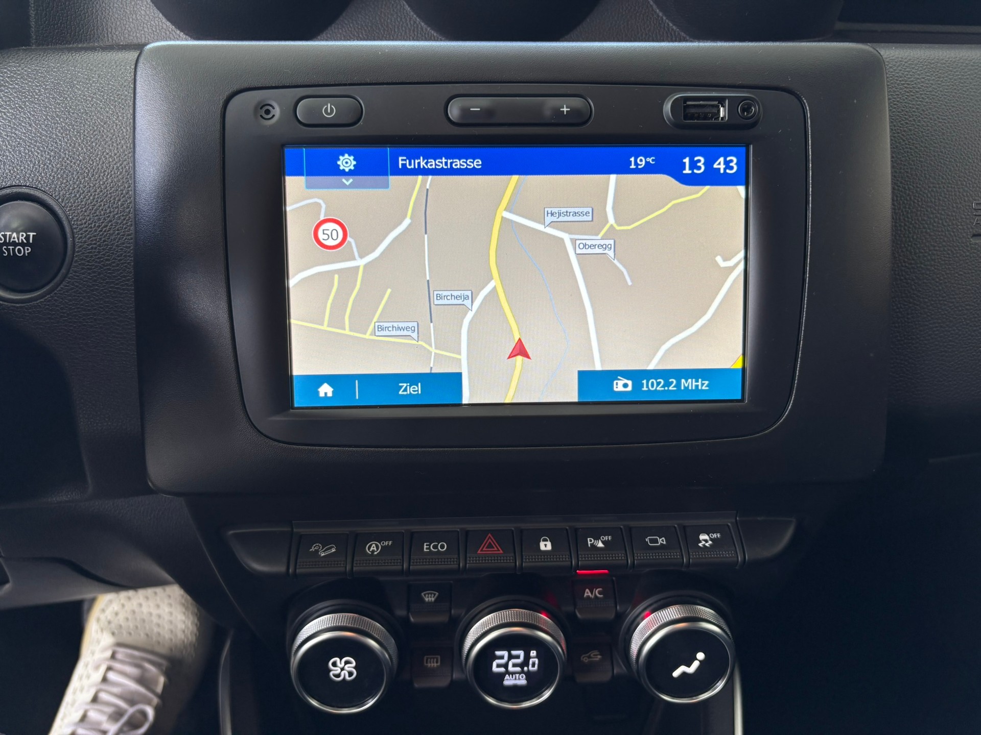 DACIA Duster dCi 115 Prestige 4x4-image-10