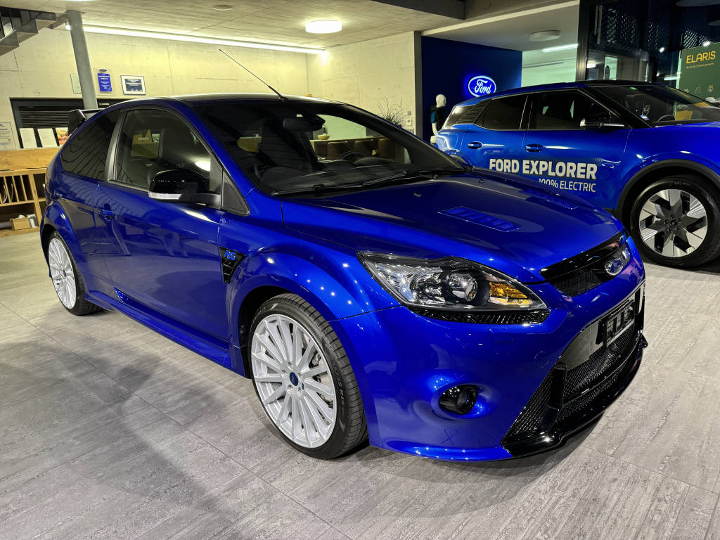 FORD Focus 2.5i Turbo RS-image-3