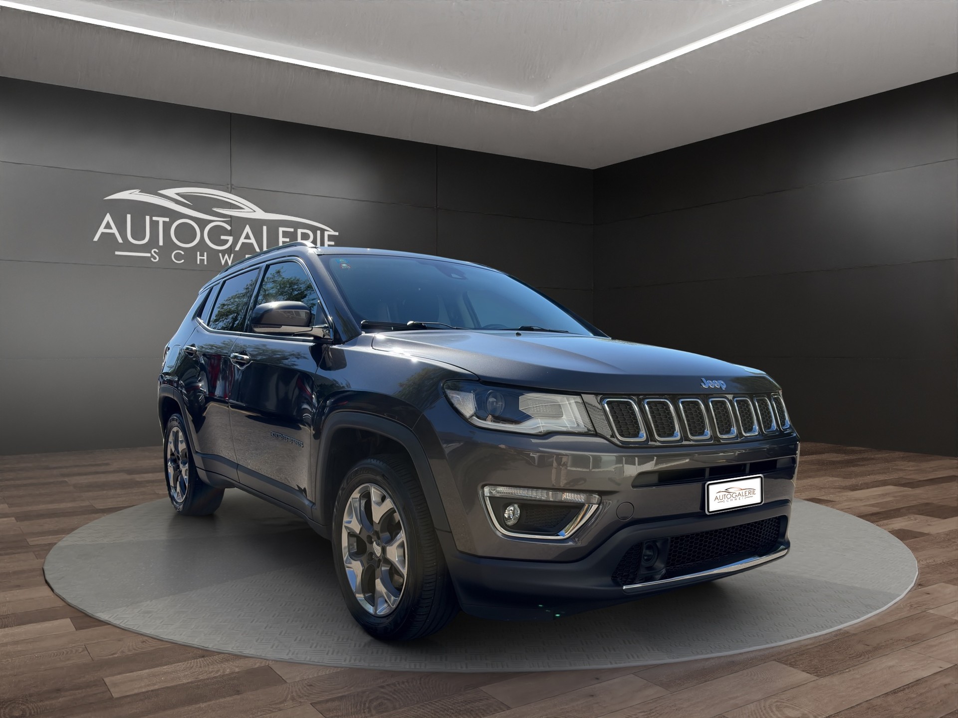JEEP Compass 2.0CRD Limited AWD 9ATX | CH Fahrzeug | Touchscreen Uconnect Navi | DAB+ |-image-6