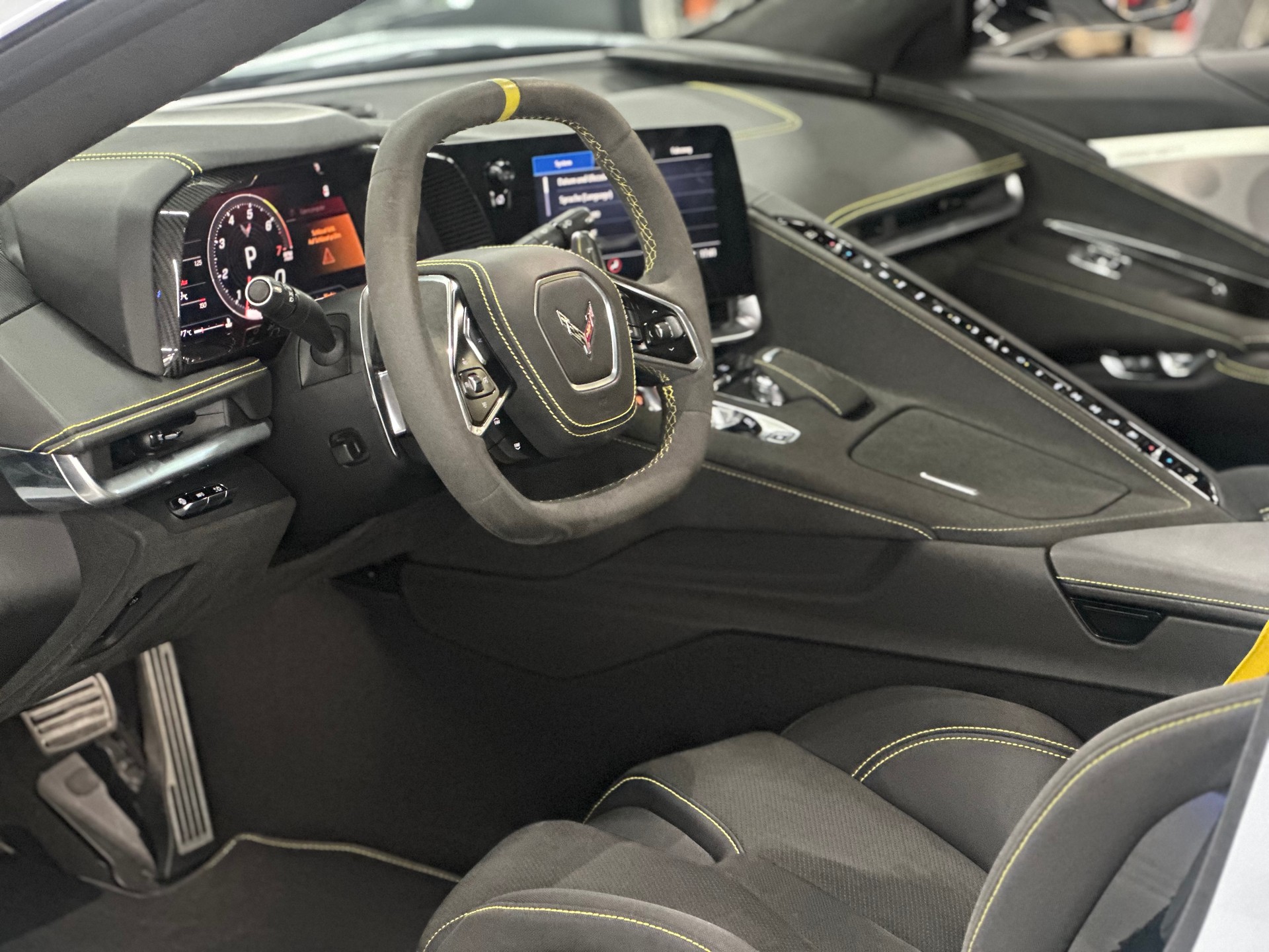 CHEVROLET 6.2L V8 Stingray Targa 3LT Z51 Performance Pack-image-5