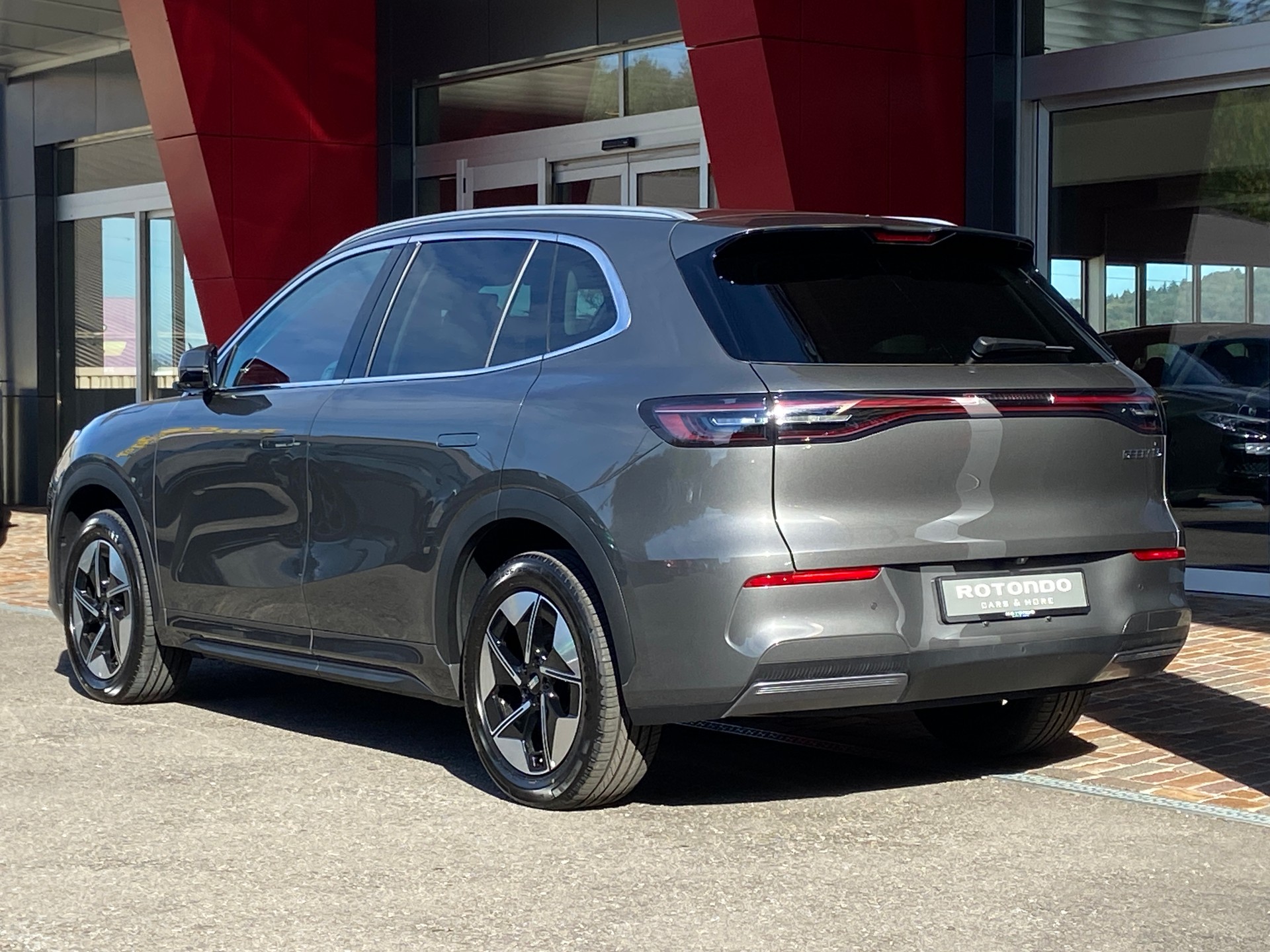 GEELY E5 Pro+ FWD Elektro-image-24
