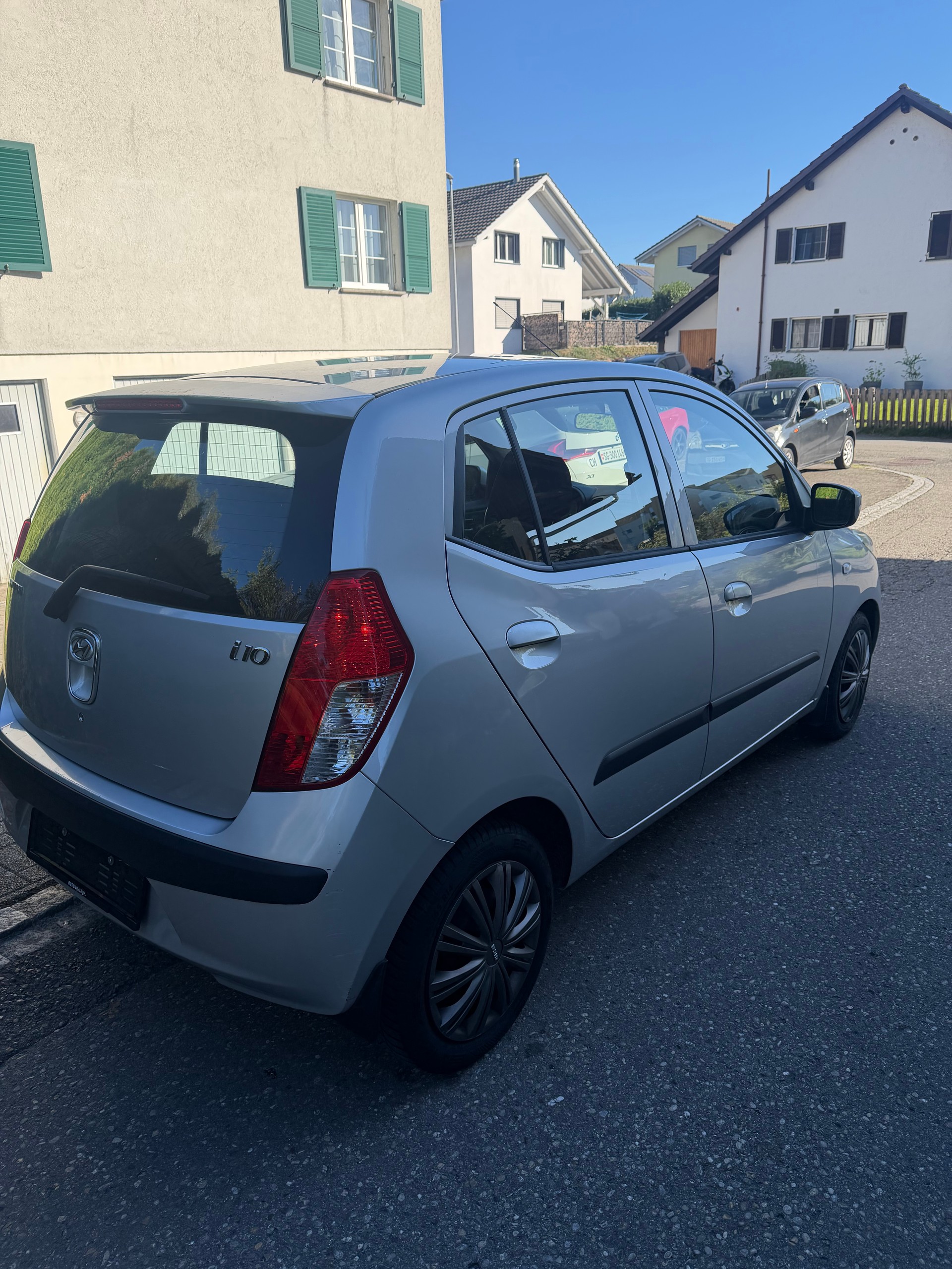 HYUNDAI i10 1.1 Style-image-5