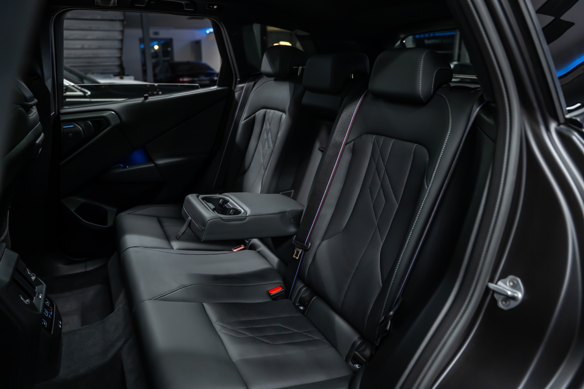 BMW X3 xDrive M50 48V M Sport Pro *CH-Fahrzeug*Iconic-Glow*Panorama*Head-Up*-image-16