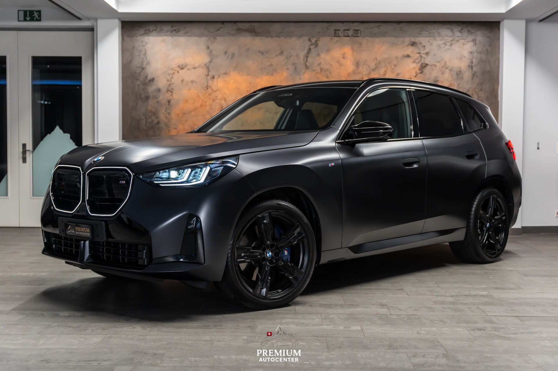 BMW X3 xDrive M50 48V M Sport Pro *CH-Fahrzeug*Iconic-Glow*Panorama*Head-Up*-image-0