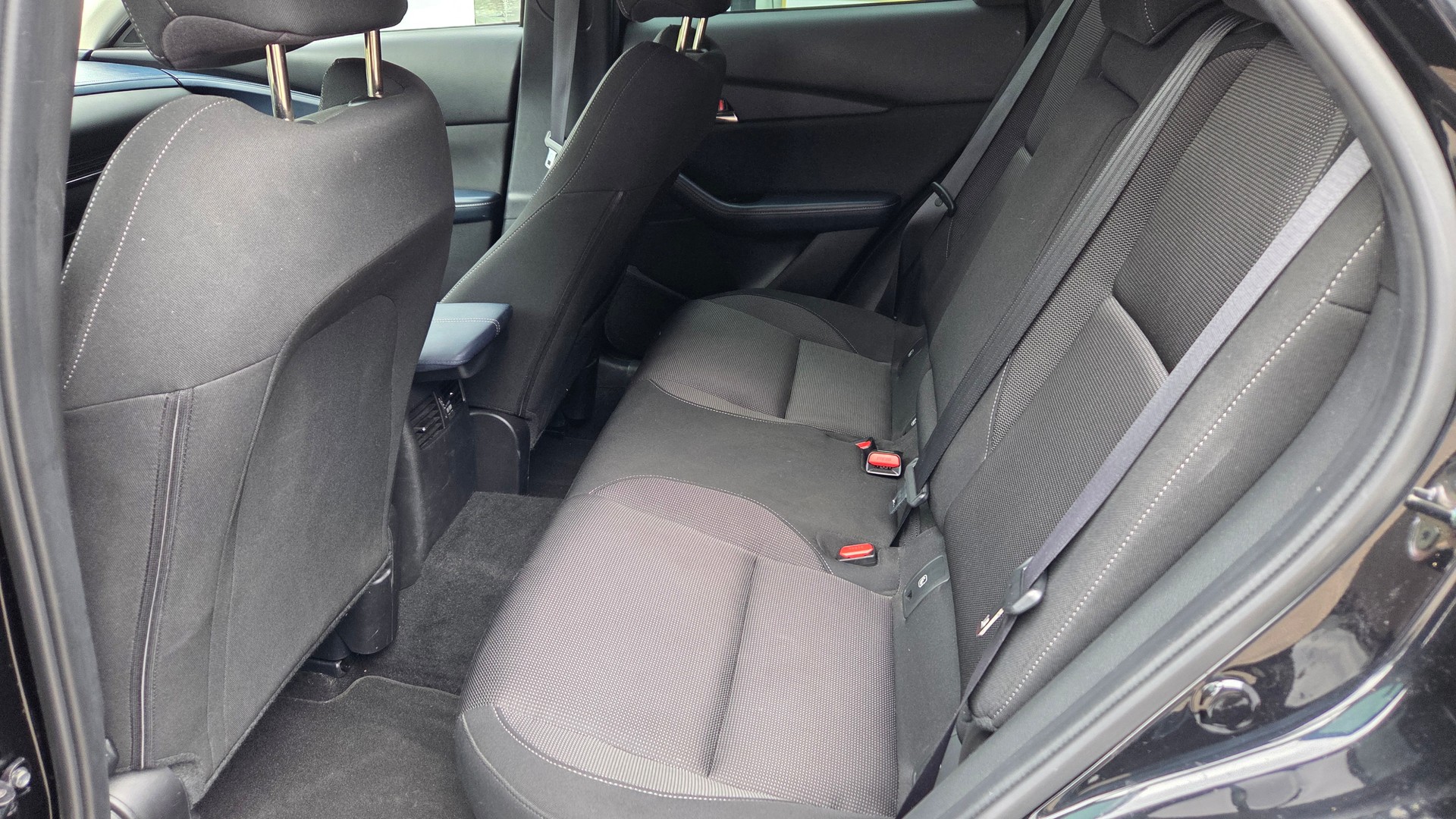 MAZDA CX-30 SKYACTIV-X M Hybrid 180 Ambition Plus AWD Automat-image-8