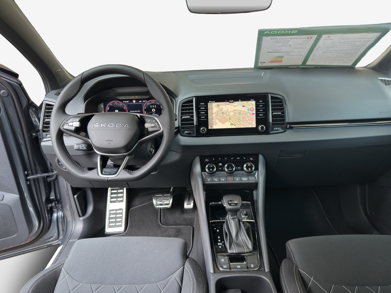 SKODA Karoq 2.0 TSI SportLine 4x4 DSG-image-8