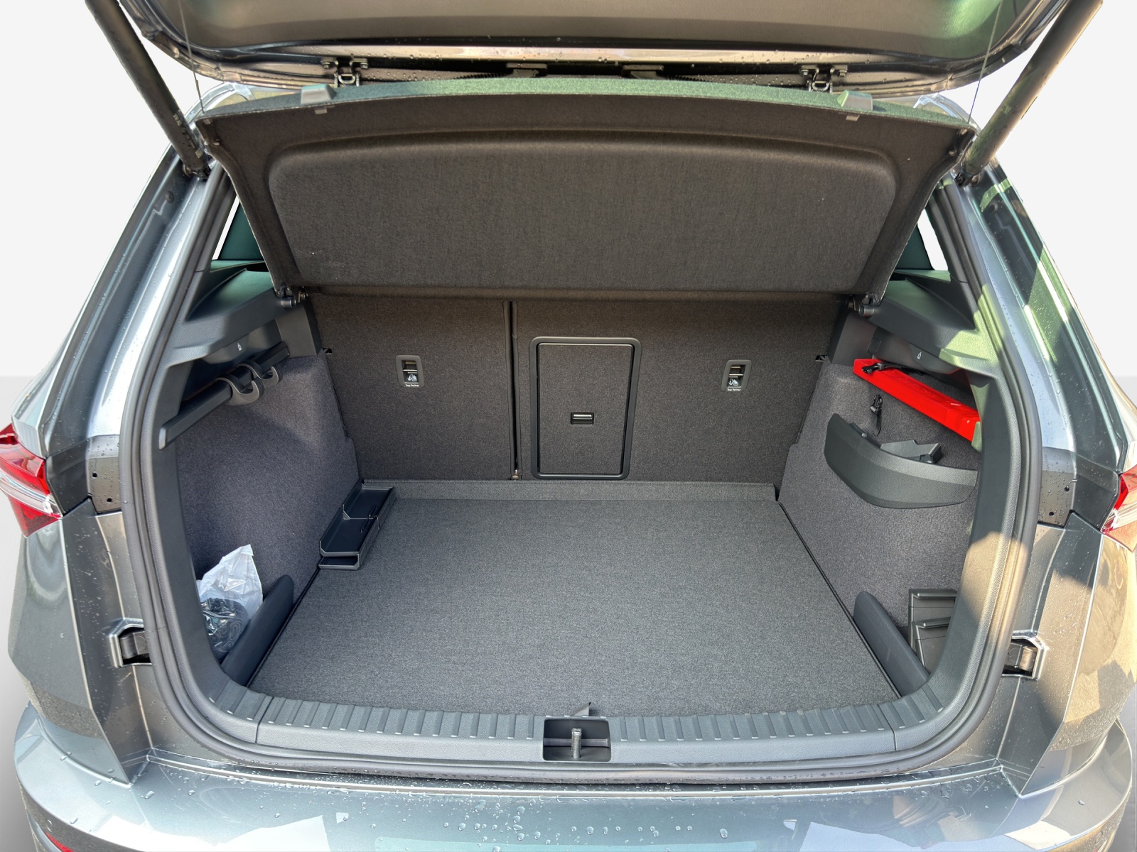 SKODA Karoq 2.0 TSI SportLine 4x4 DSG-image-12
