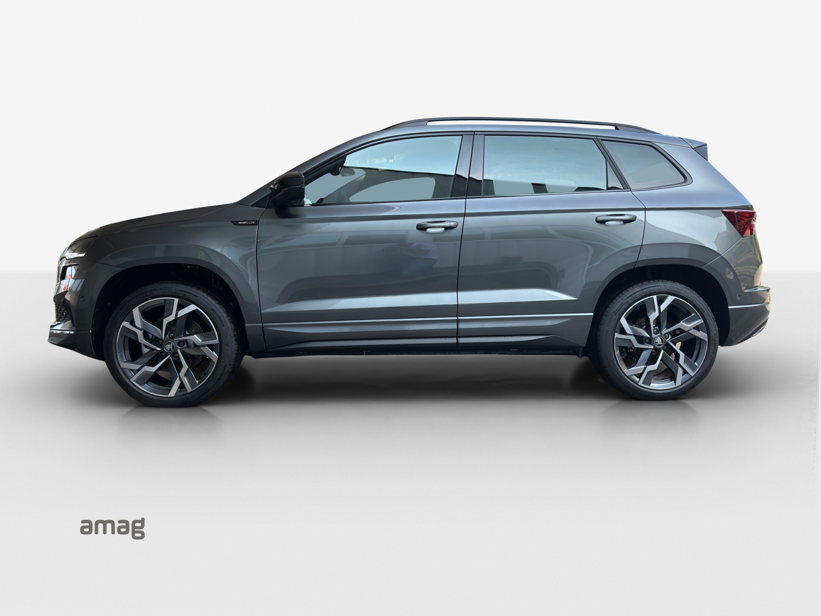 SKODA Karoq 2.0 TSI SportLine 4x4 DSG-image-1