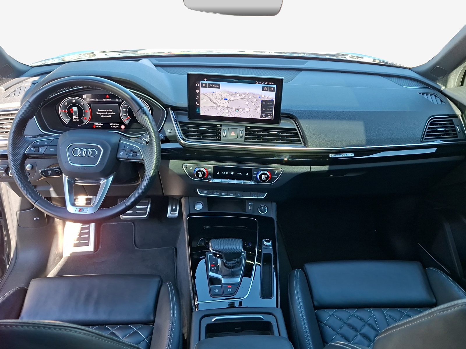 AUDI Q5 Sportback 40 TDI Blackedition quattro S-tronic-image-10