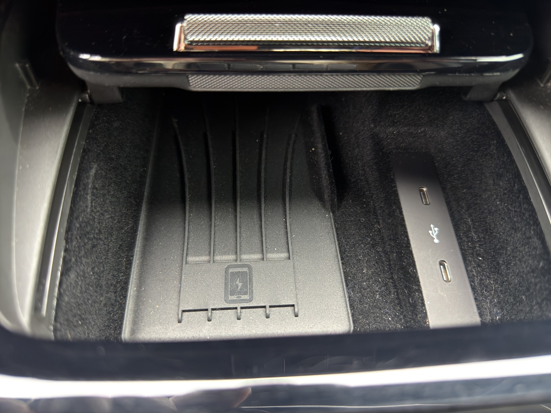 PORSCHE Cayenne E-Hybrid Tiptronic-image-24