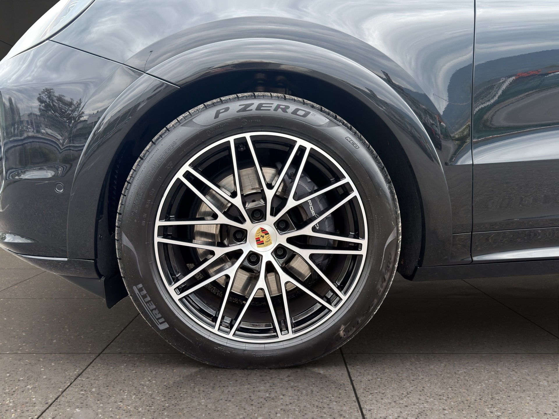 PORSCHE Cayenne E-Hybrid Tiptronic-image-8