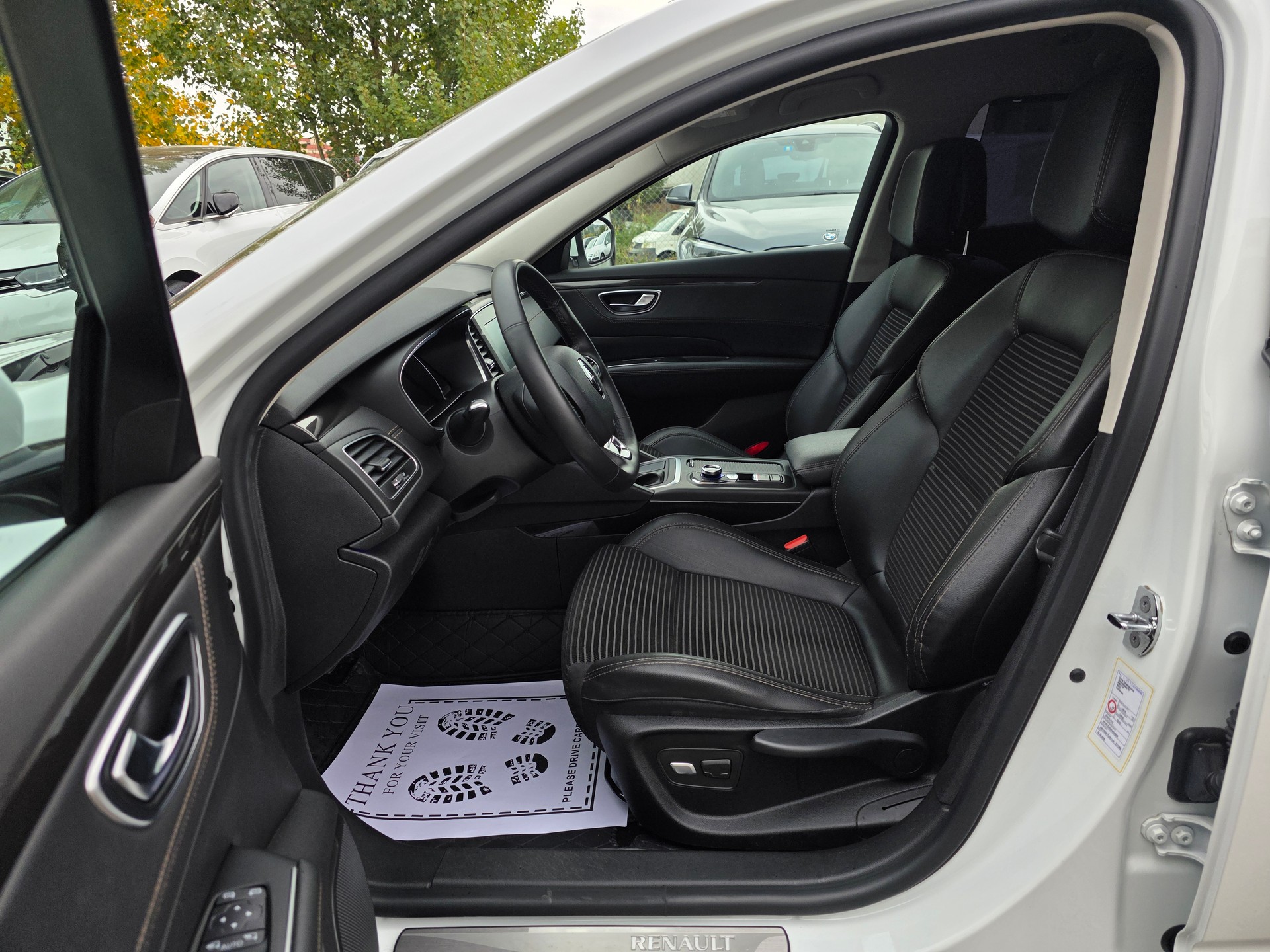RENAULT Talisman Grandtour 1.6 TCe Intens EDC * CH-Fahrzeug * Frisch ab MFK * Top Zustand *-image-6